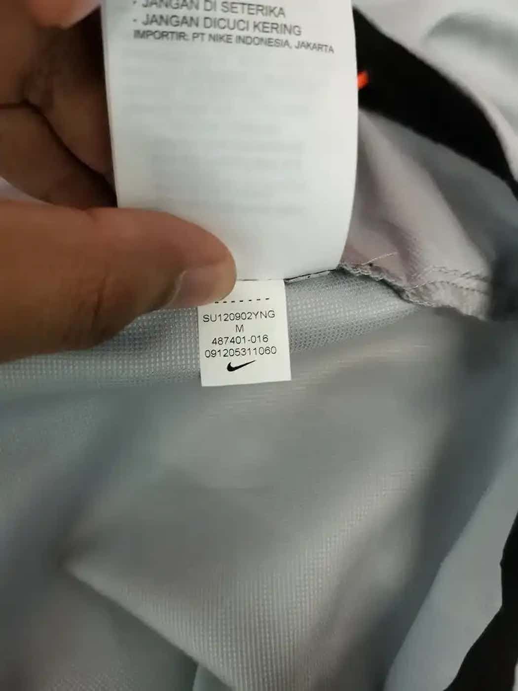 Nike Vintage Nike Sweaters Size US M / EU 48-50 / 2 - 16 Thumbnail