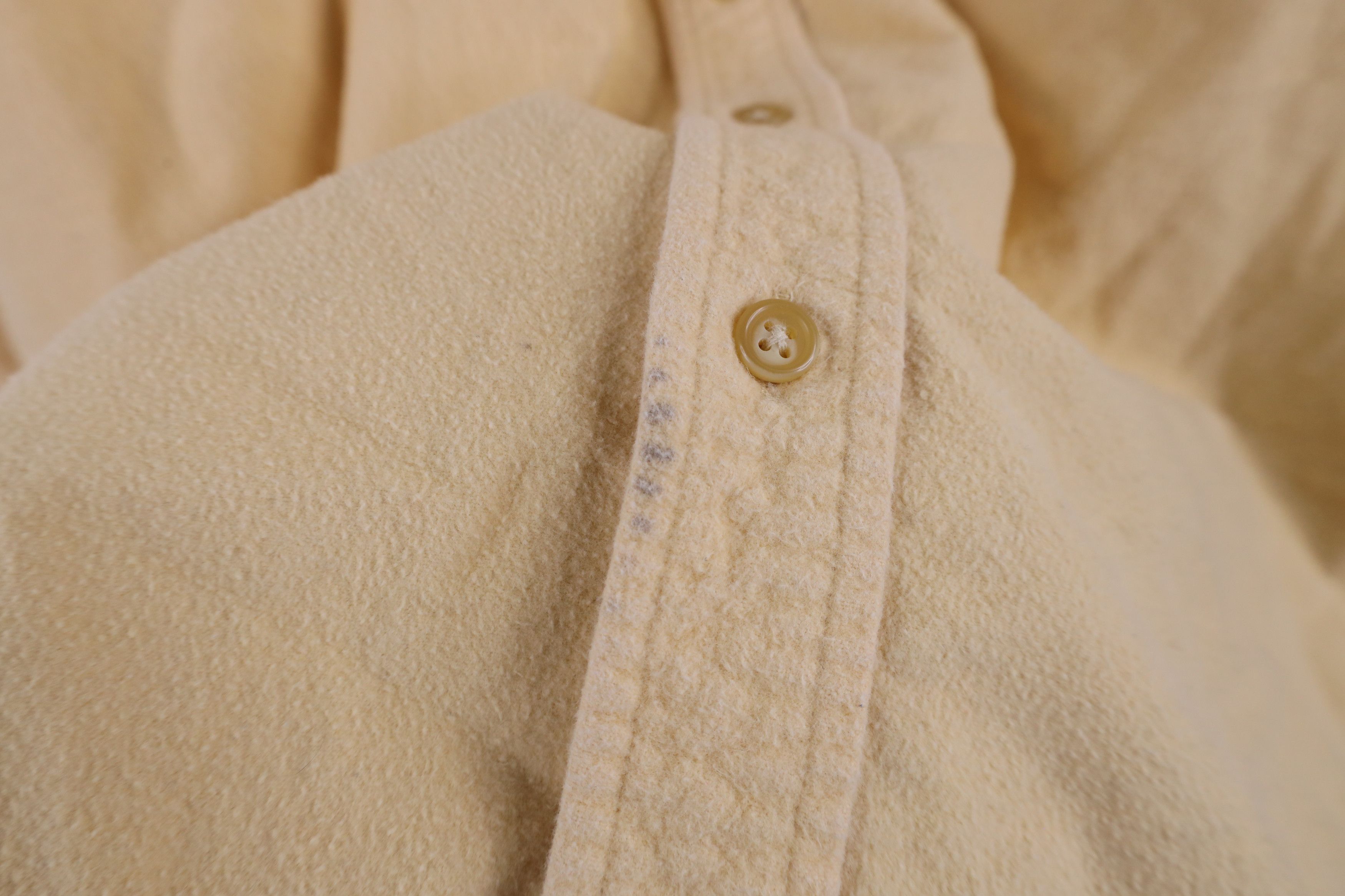 Lands' End × Vintage Vintage 90s Lands End Chamois Cloth Button Shirt Yellow Size US XL / EU 56 / 4 - 5 Thumbnail