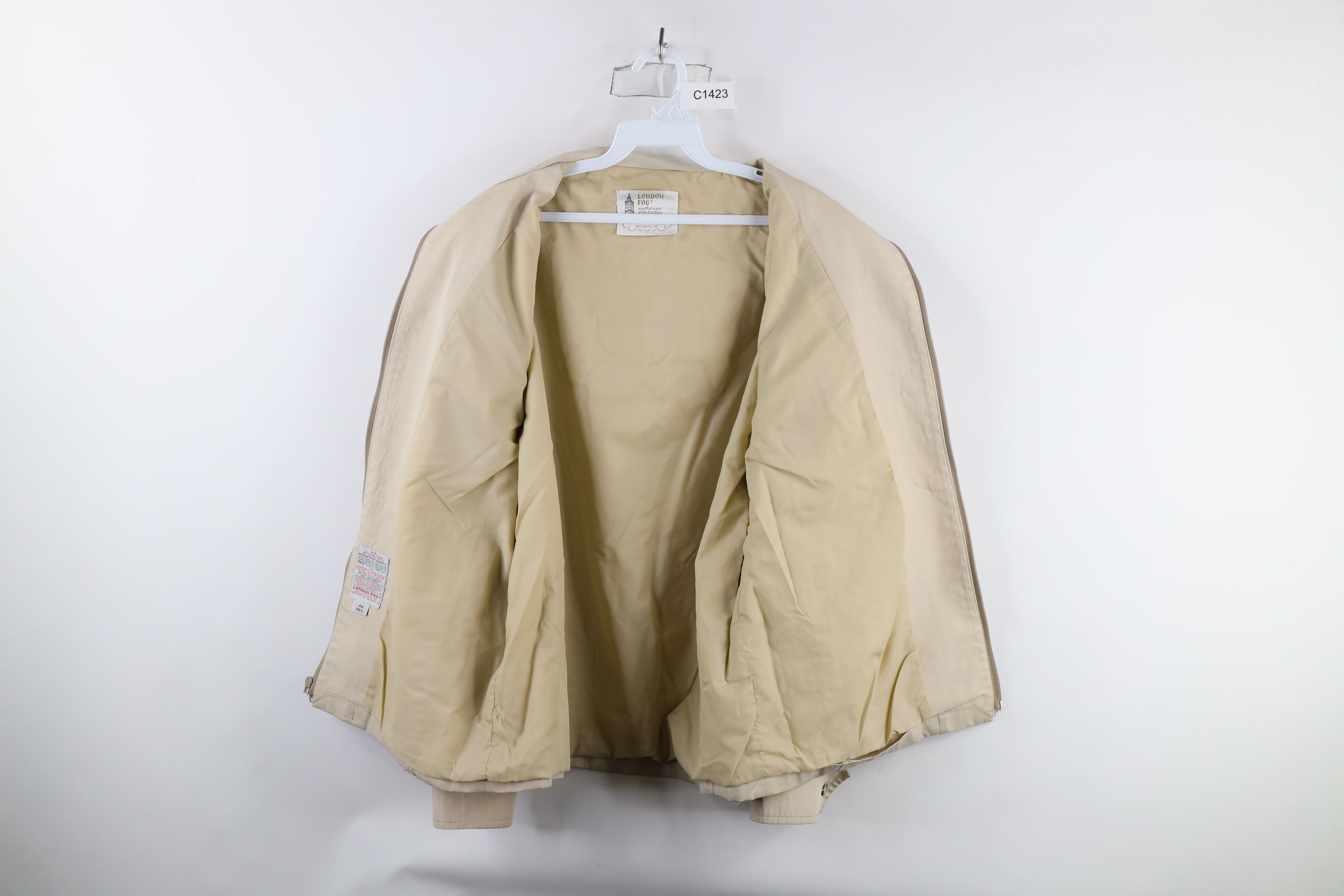 Vintage Vintage 70s Streetwear Buckle Back Full Zip Jacket Beige USA Size US L / EU 52-54 / 3 - 12 Thumbnail