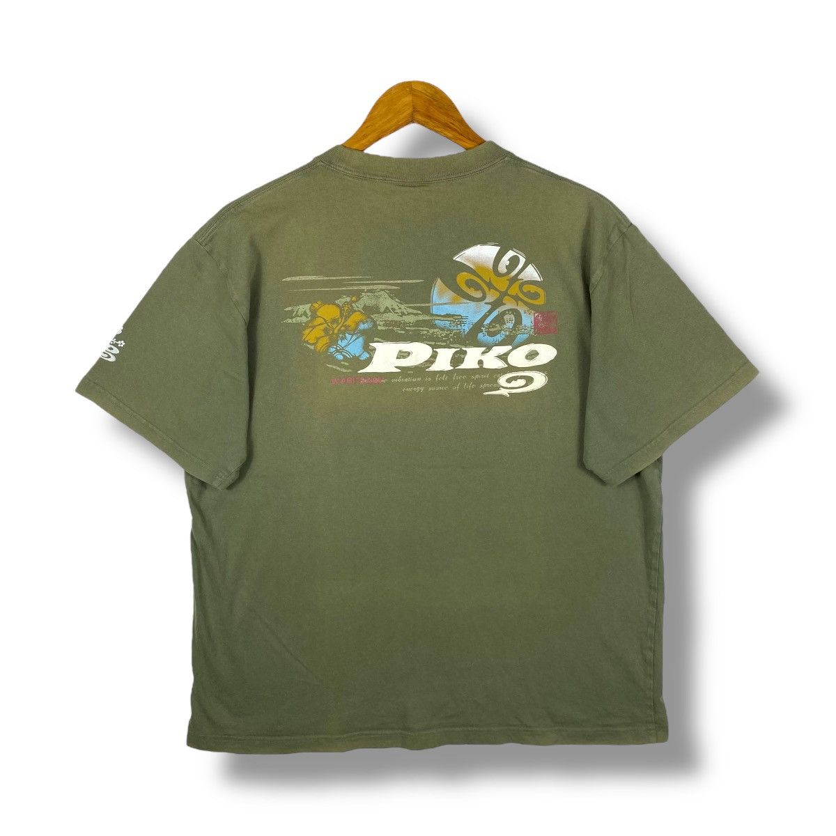 Other Vintage PIKO Hawaiian Longboard Wear Graphic Faded Surf Tee Size US XL / EU 56 / 4 - 1 Thumbnail