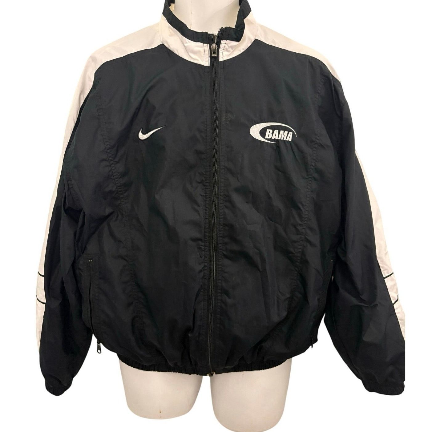 Nike Vintage Nike Black and White Alabama Windbreaker Size Medium Size US M / EU 48-50 / 2 - 1 Thumbnail
