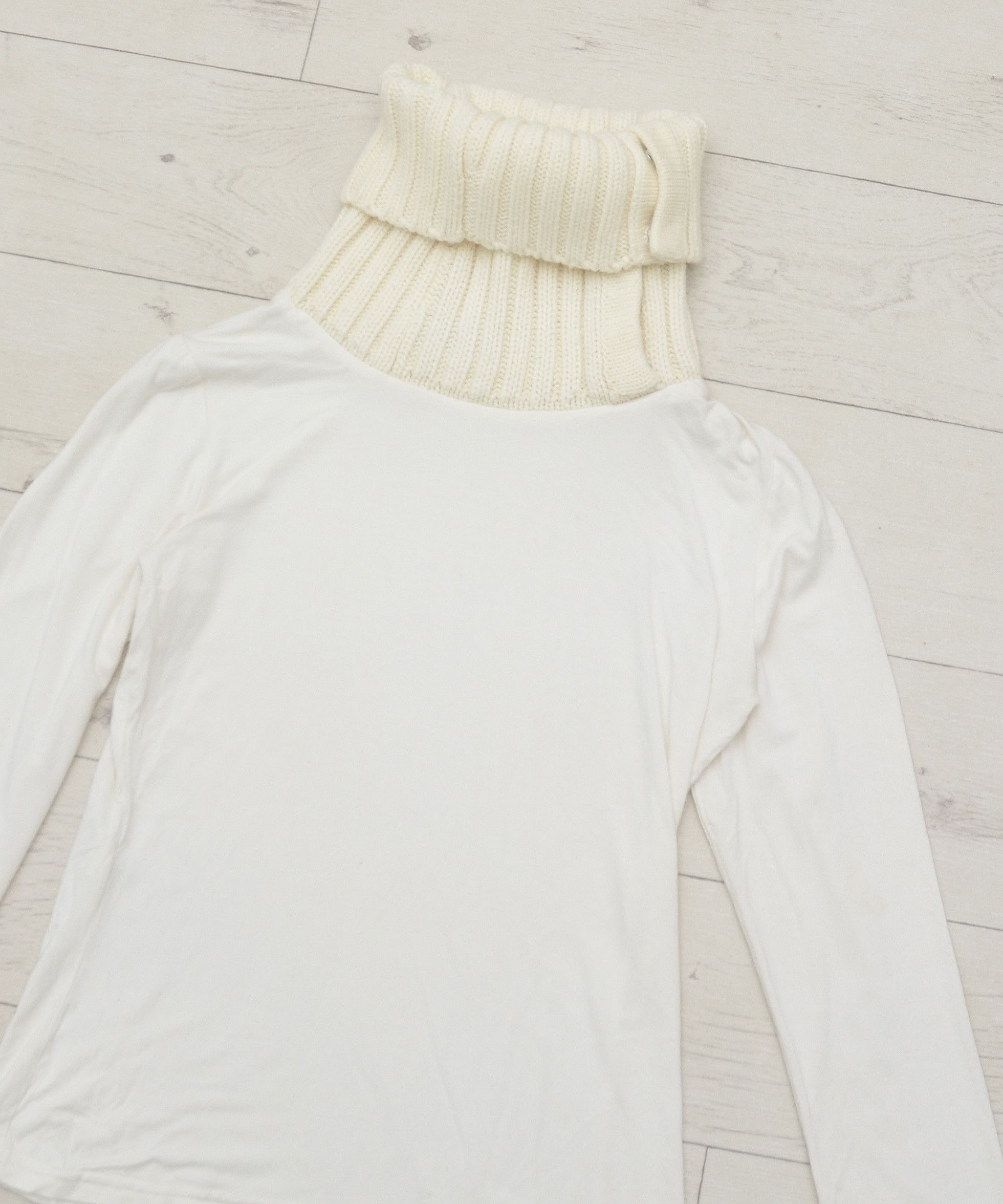 Sandro × Vintage Vintage Sandro Turtleneck White Light Sweater Pullover Y2K Size US S / EU 44-46 / 1 - 2 Thumbnail