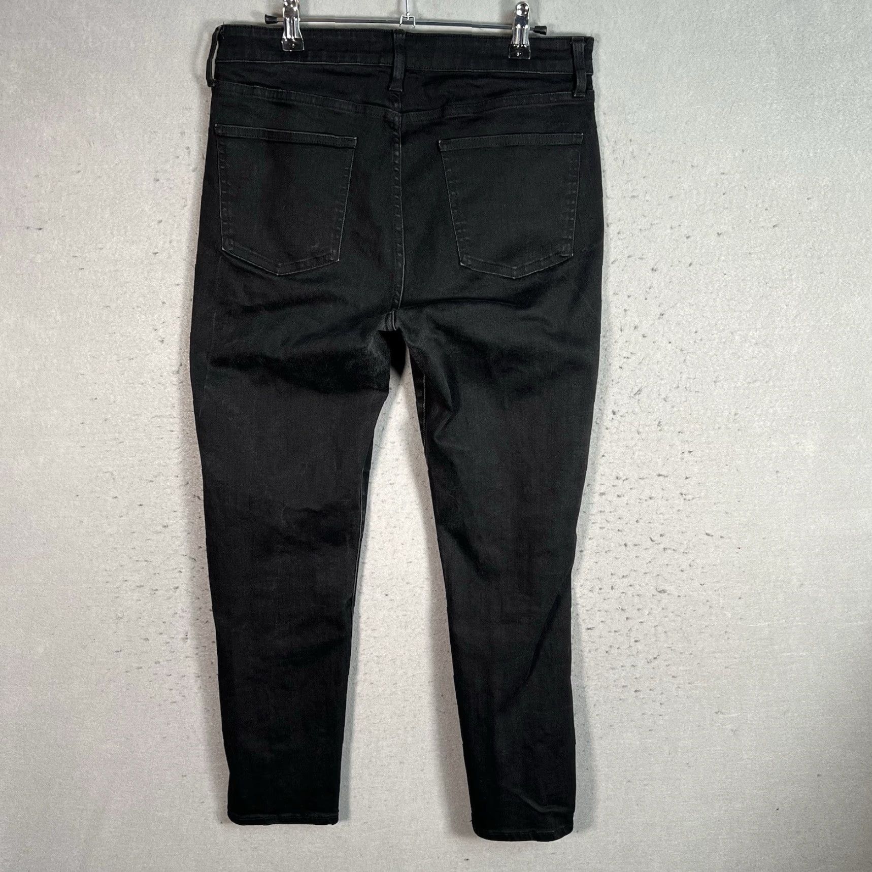 Uniqlo VINTAGE Uniqlo Jeans Womens 29 Black Dark Wash Skinny Fit Straight Leg High Rise Jeans Womens 29 Black Dark Wash Straight Jeans Mens? Size 30" / US 8 / IT 44 - 2 Thumbnail