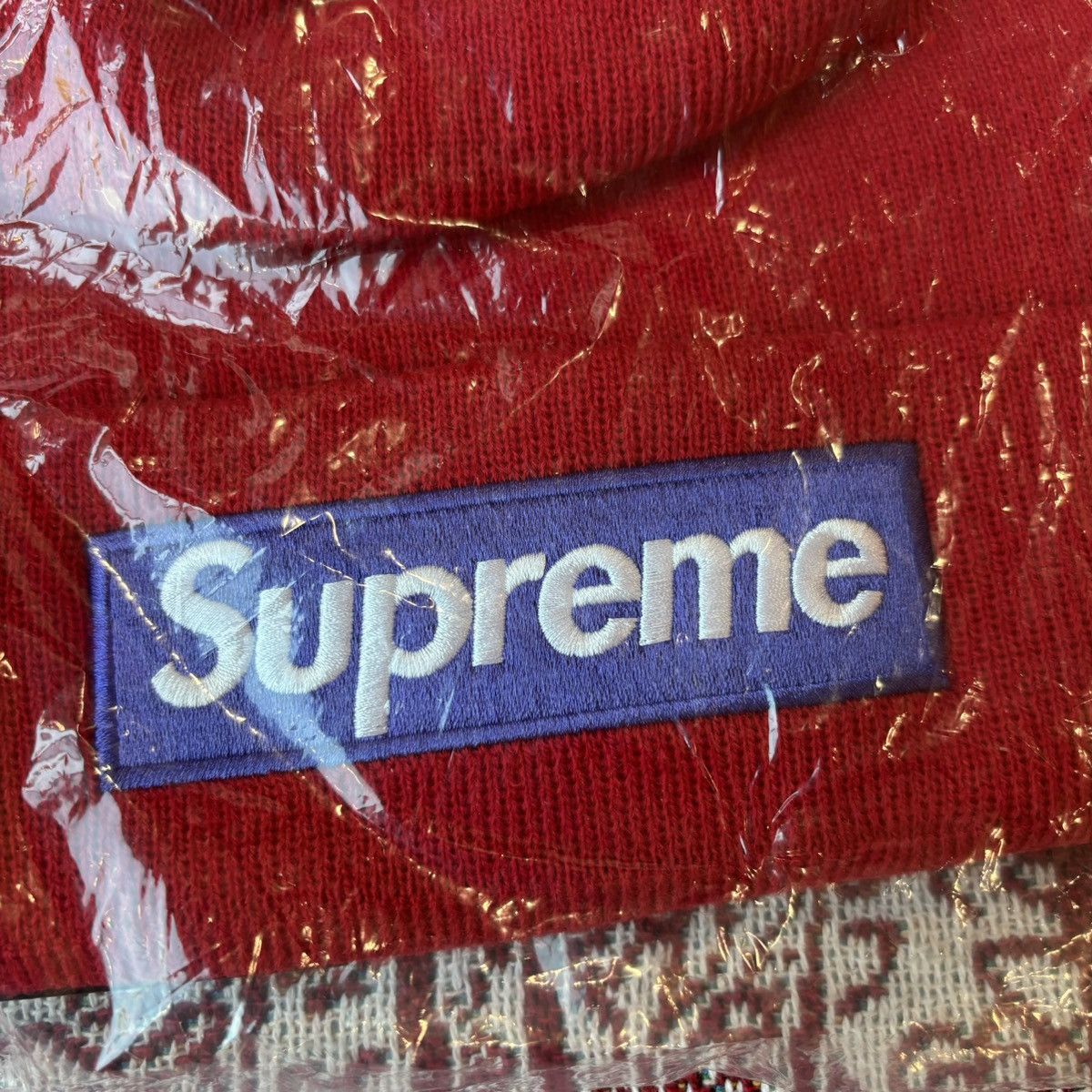 New Era × Supreme FW17 Supreme New Era Box Logo Beanie Red Size ONE SIZE - 9 Thumbnail