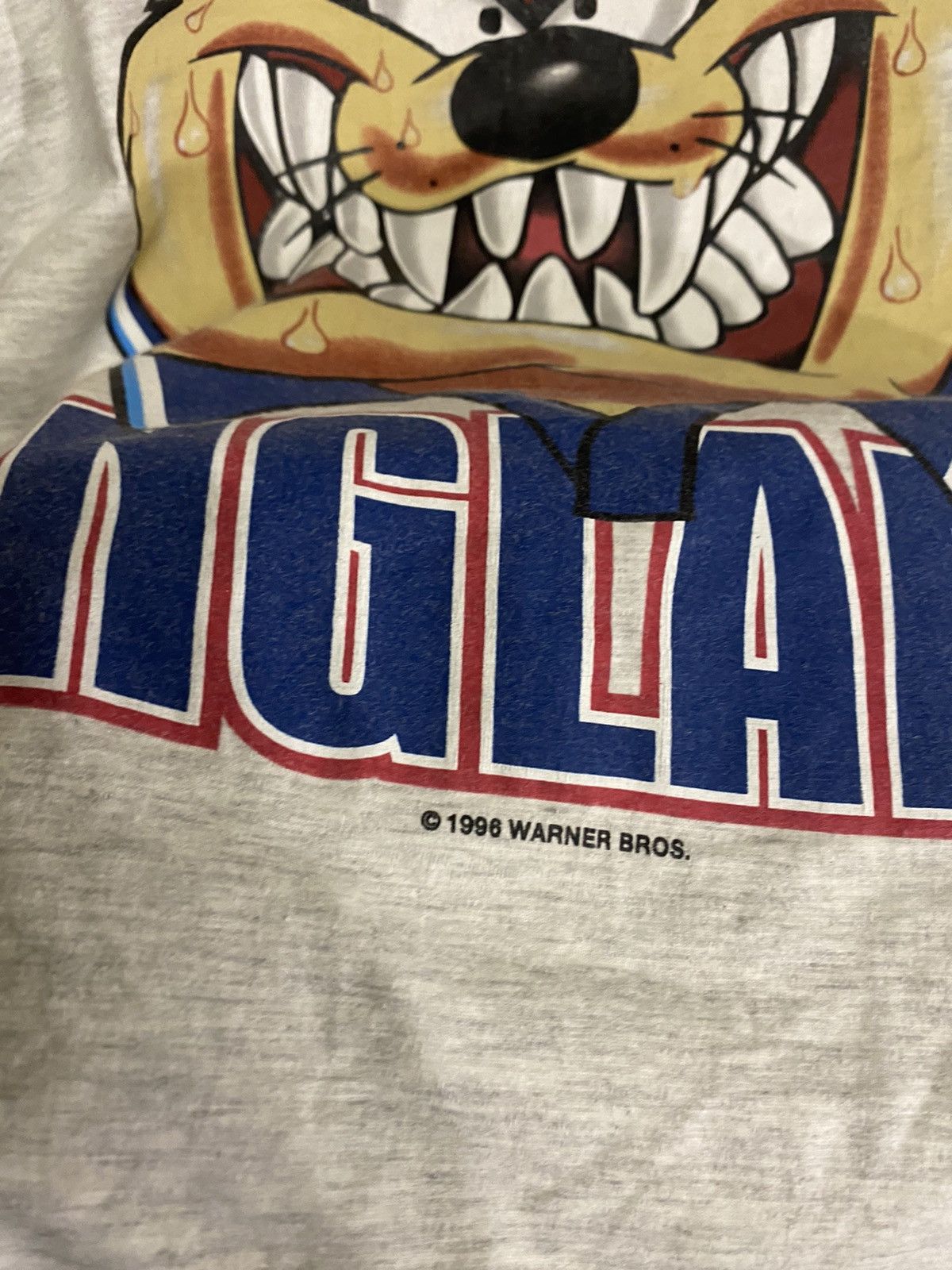 Nutmeg × Vintage Vintage 1996 England Football Euro 96 TAZ T- Shirt Size US XL / EU 56 / 4 - 4 Thumbnail