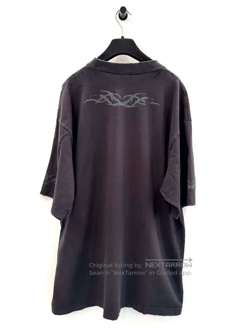 Balenciaga Balenciaga Black Gothic Sanskrit Logo Vintage Ripped Short Size US S / EU 44-46 / 1 - 3 Thumbnail