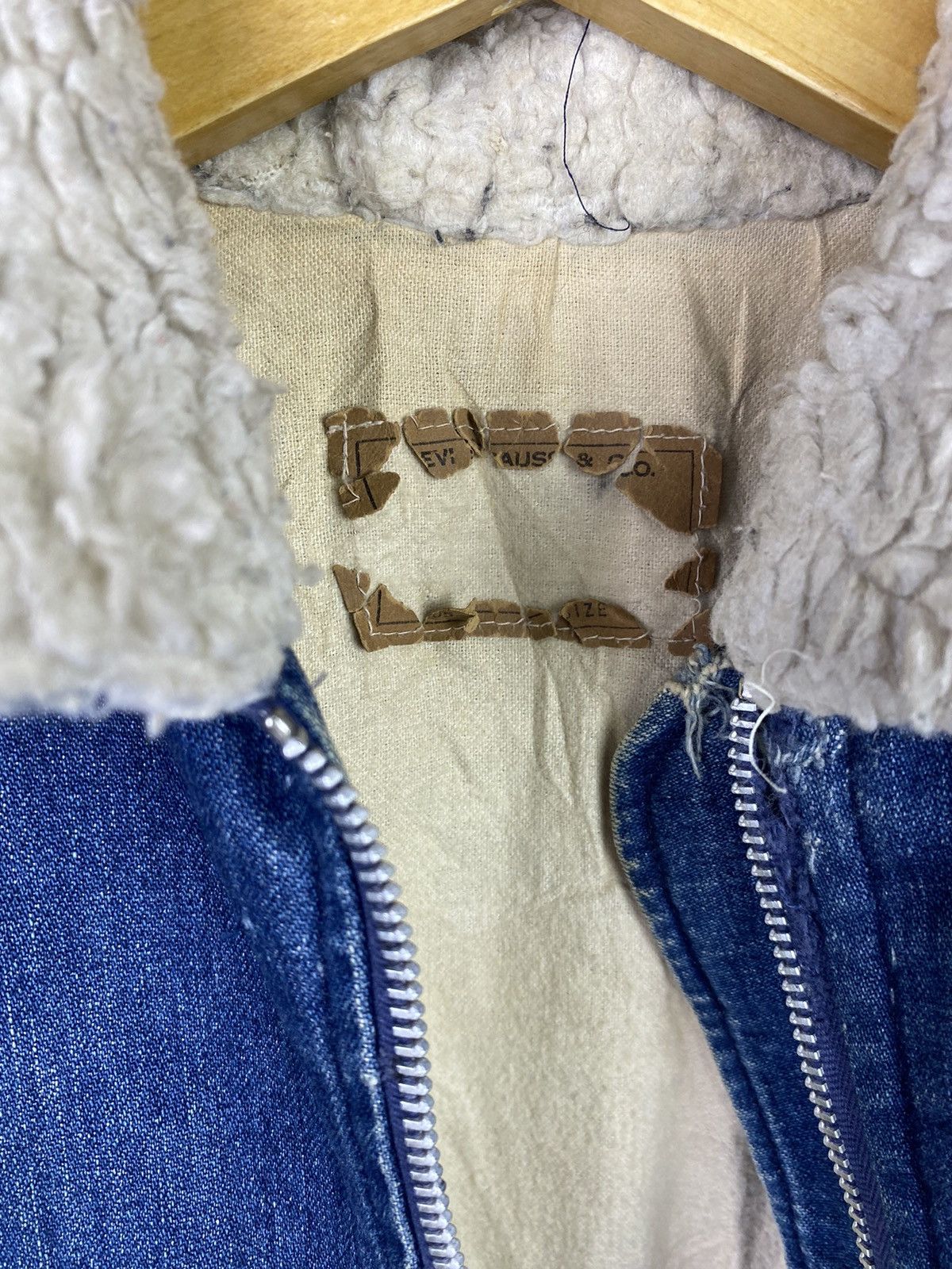 Levi's Vintage sherpa fur levis bomber style jacket Size US M / EU 48-50 / 2 - 10 Thumbnail
