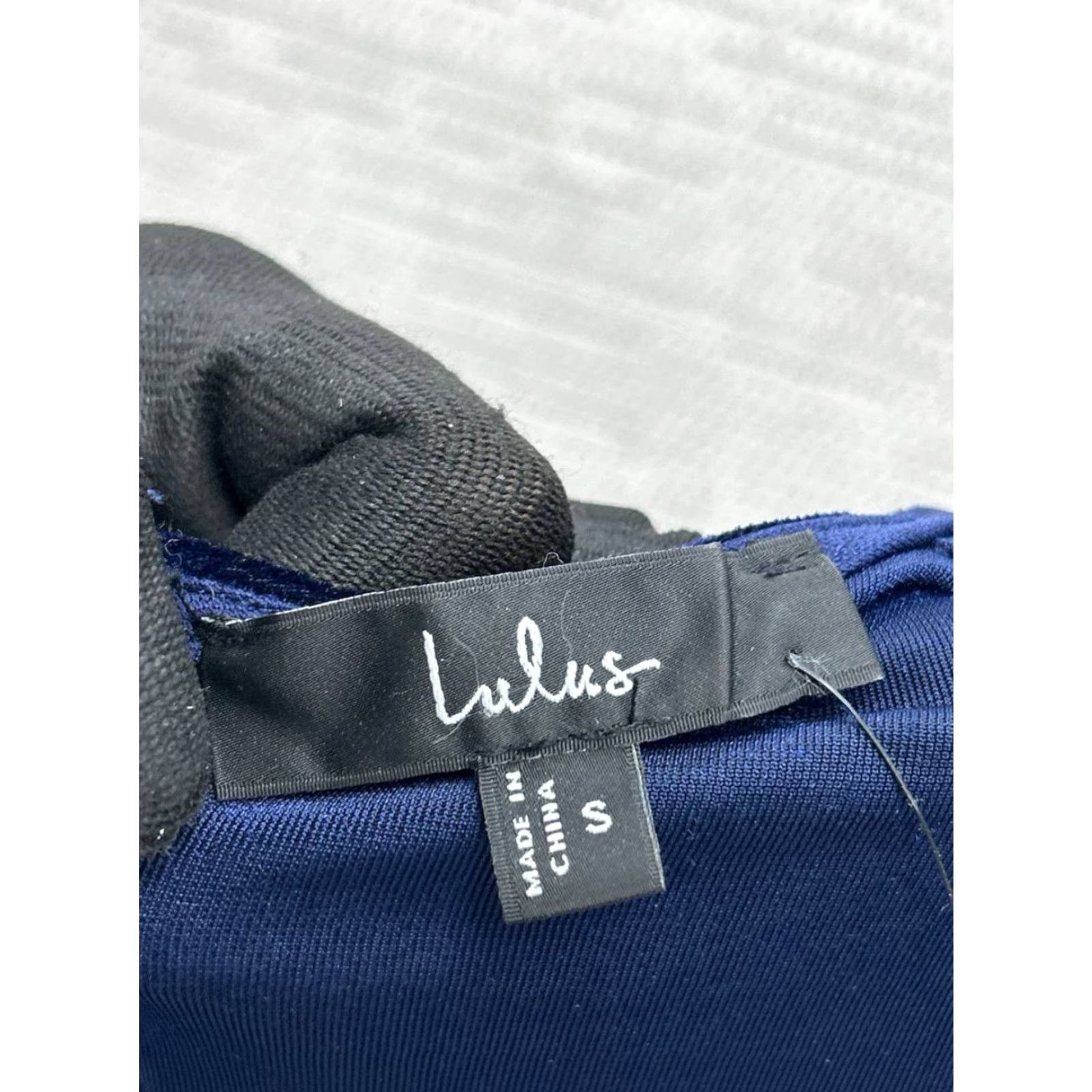 Lulus Lulus Dress Womens Small Blue Velvet Blouson Midi New - Blouson, Velvet, Midi, Blue, Formal, Party - Women - S Size S / US 4 / IT 40 - 3 Thumbnail