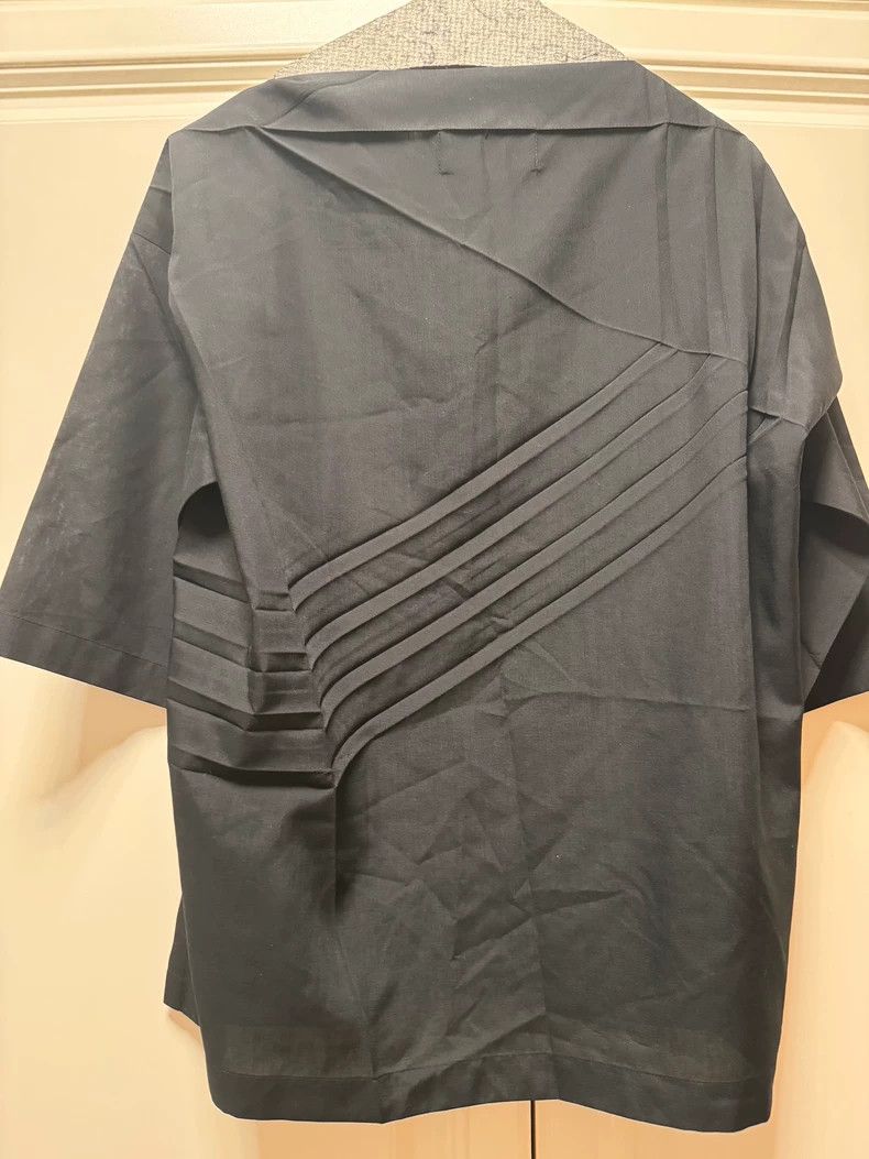 Issey Miyake Issey Miyake Black pleated short-sleeved shirt Size S / US 4 / IT 40 - 3 Thumbnail