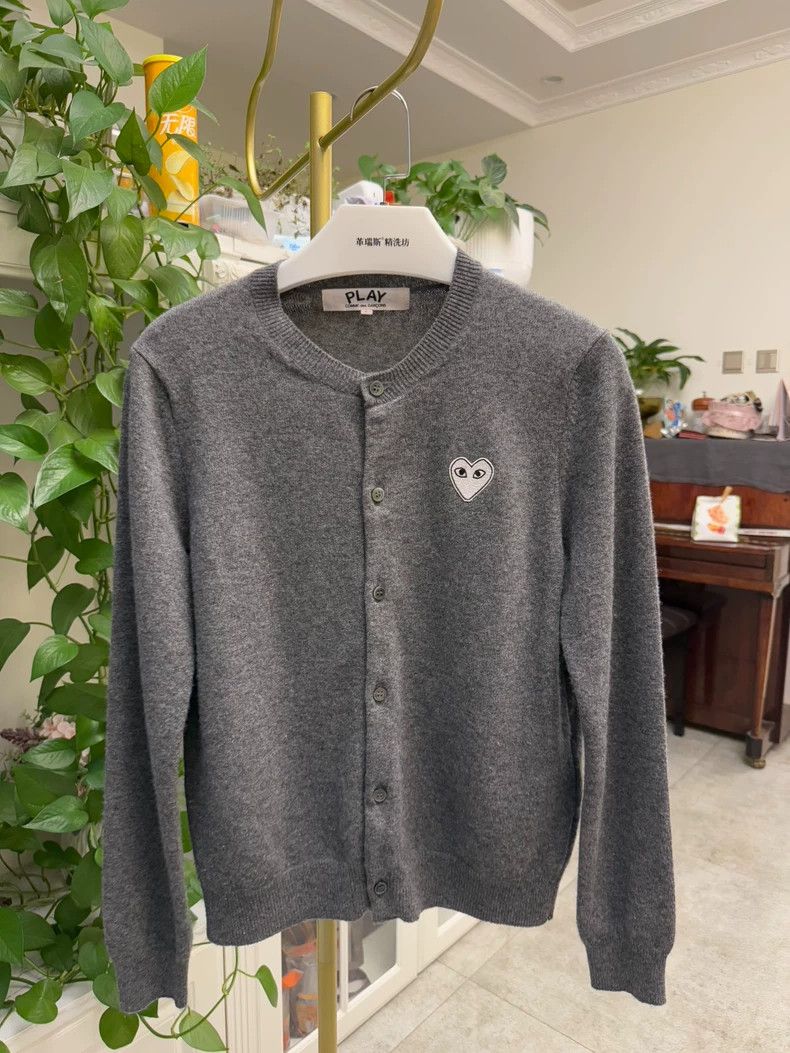 Comme des Garcons Comme Des Garcons Classic Wool Cardigan Sweater Dark Grey Size L / US 10 / IT 46 - 1 Thumbnail