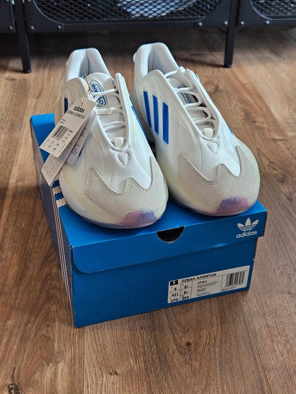 Adidas Adidas Ozrah Juventus 42.5 Size US 9.5 / EU 42-43 - 2 Thumbnail