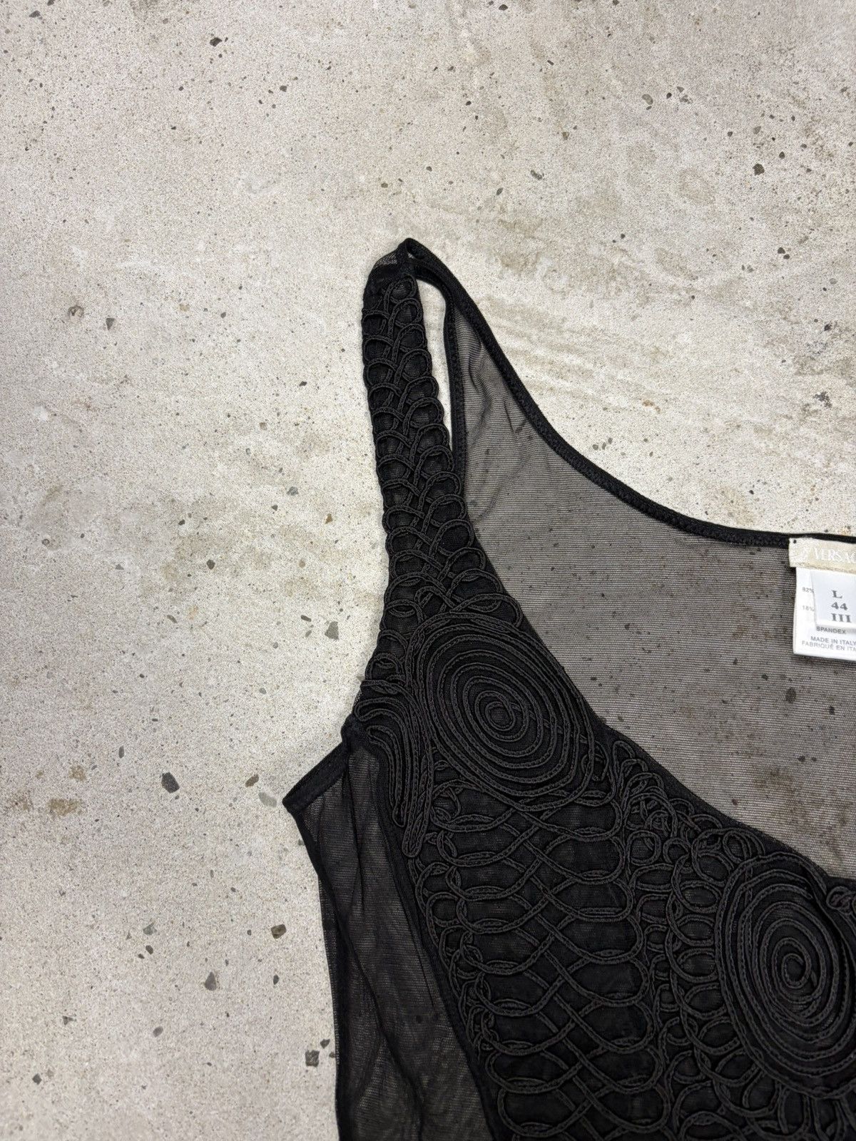 Versace Vintage Versace Embroidered Sheer Mesh Black Tank Top Size L / US 10 / IT 46 - 7 Thumbnail