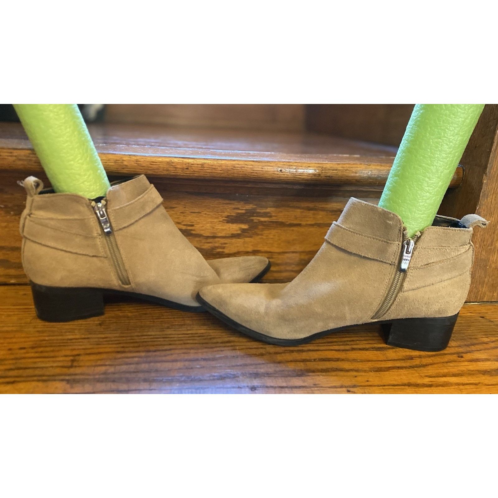 Marc Fisher Marc Fisher Beige Suede Western Ankle Boots Women’s 9.M Size US 9 / IT 39 - 5 Thumbnail
