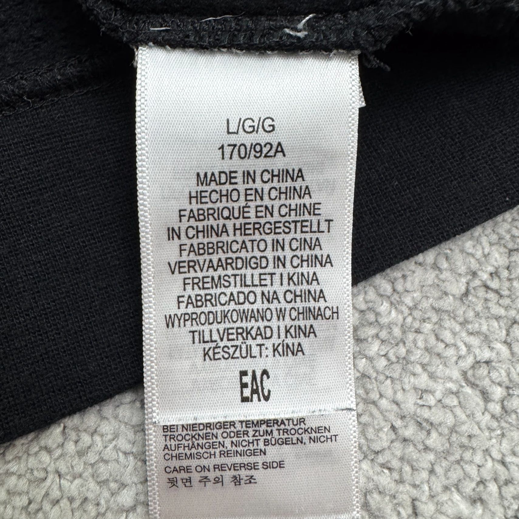 Marmot Marmot Pullover Graphic Hoodie Sweatshirt Women Large Black Camo Mountain Fleece Size L / US 10 / IT 46 - 5 Thumbnail