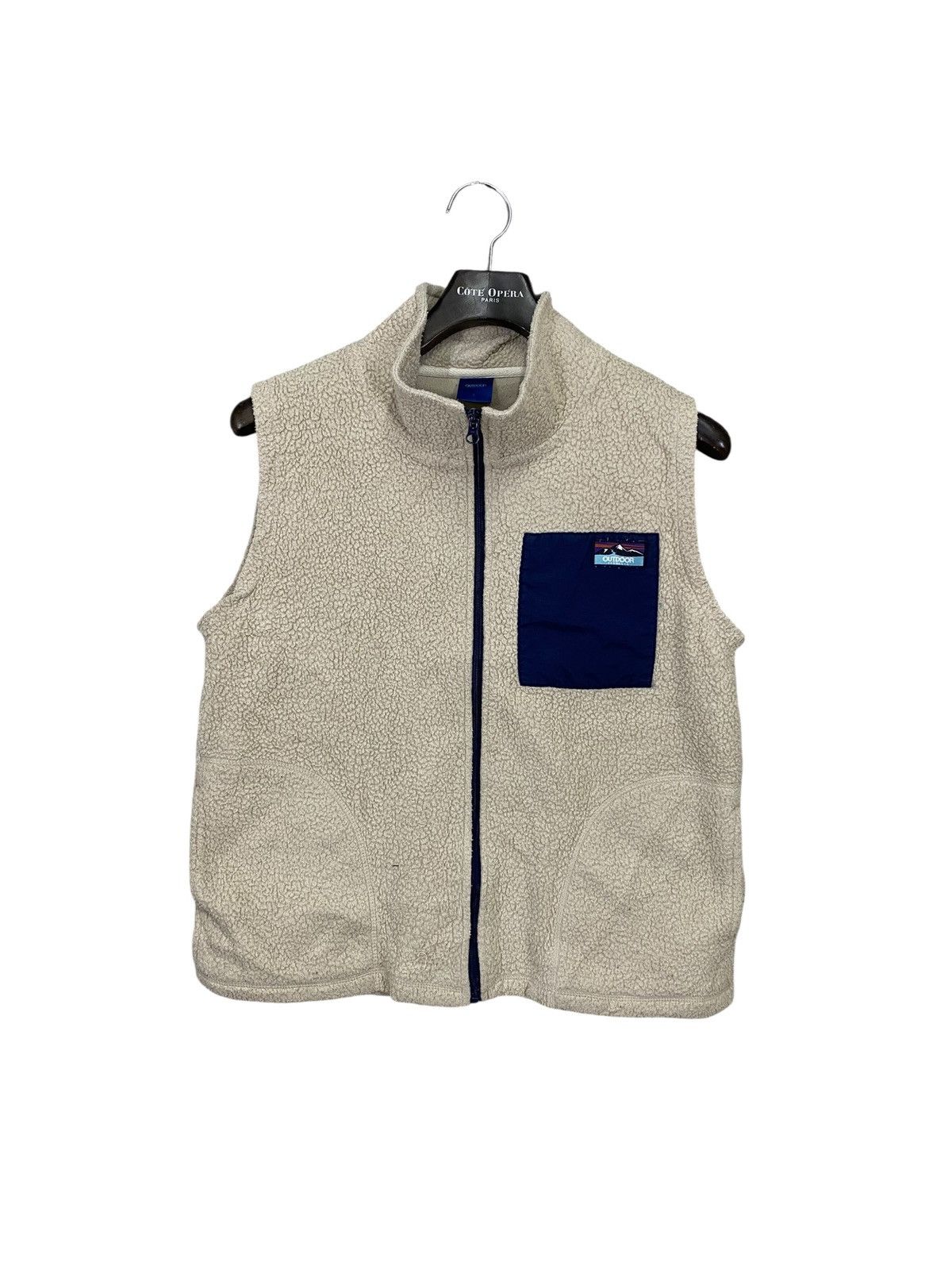 Outdoors product fleece vest size L