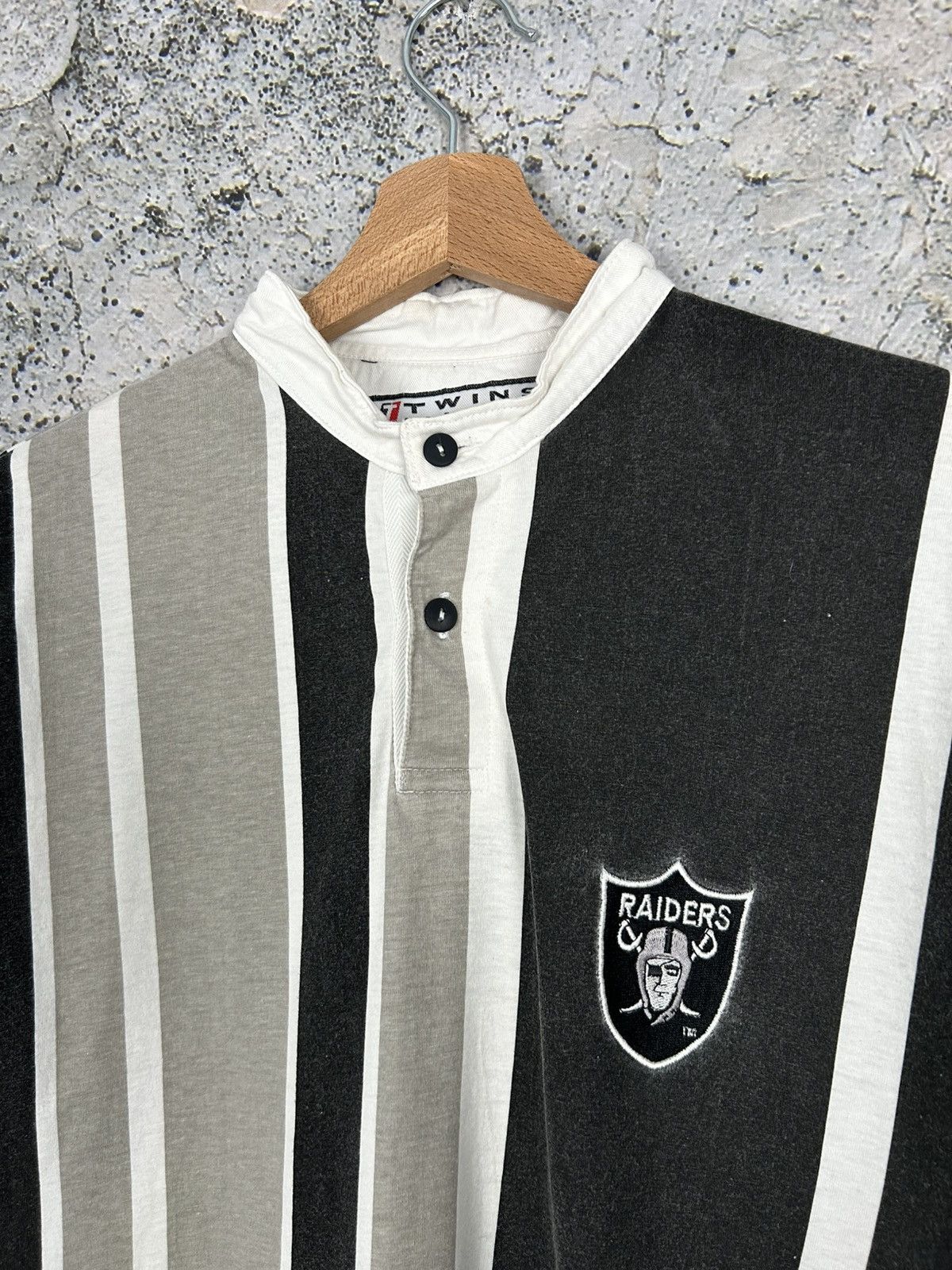 Vintage Vintage Las Vegas Raiders 90s Stripe Tee Sport Jersey 49ers Size US M / EU 48-50 / 2 - 3 Thumbnail