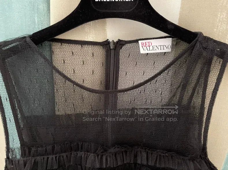 Valentino Valentino dress Size M / US 6-8 / IT 42-44 - 2 Thumbnail