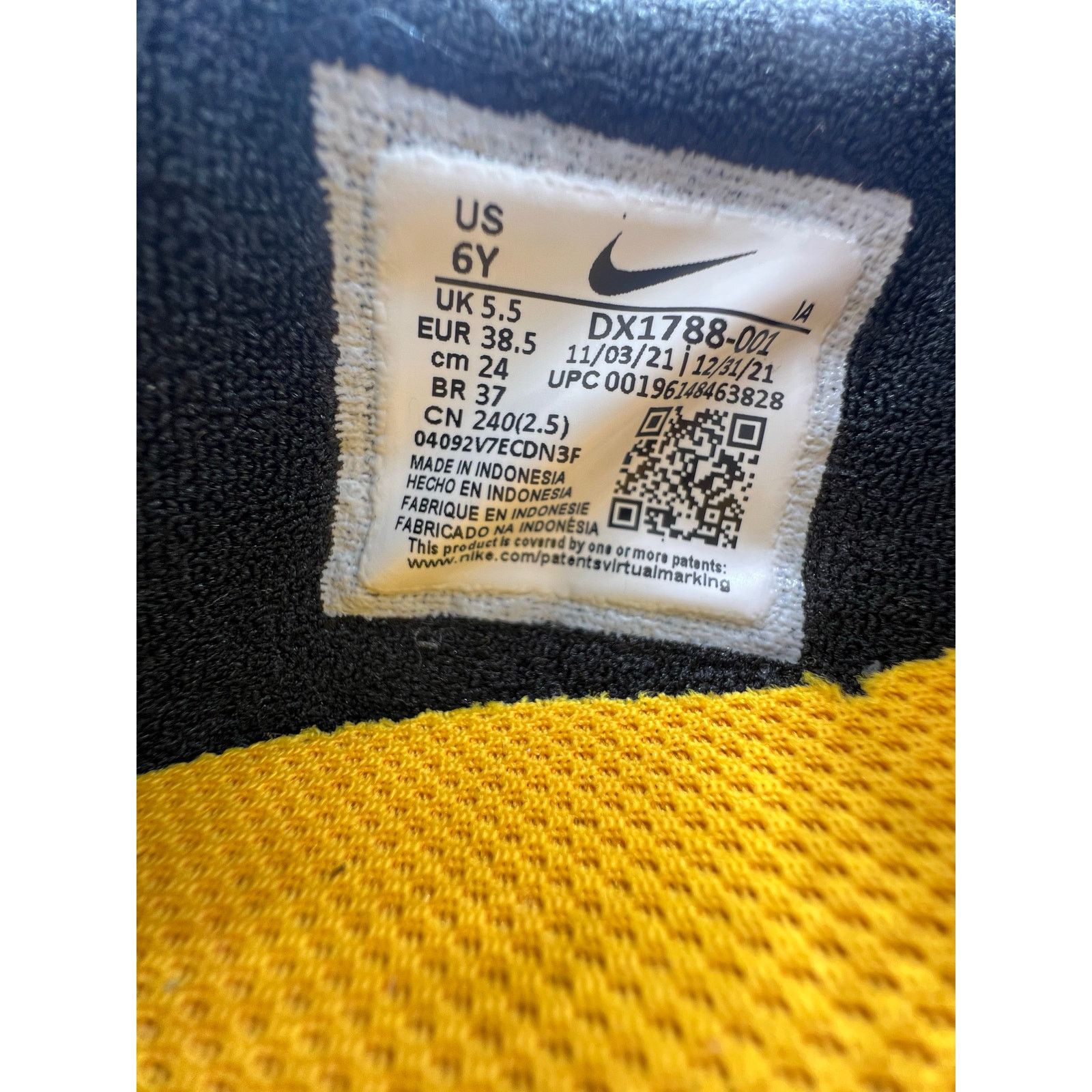 Nike Nike Free RN 2 GS “Black Multi” size 6 Y Size US 6 / IT 36 - 6 Thumbnail