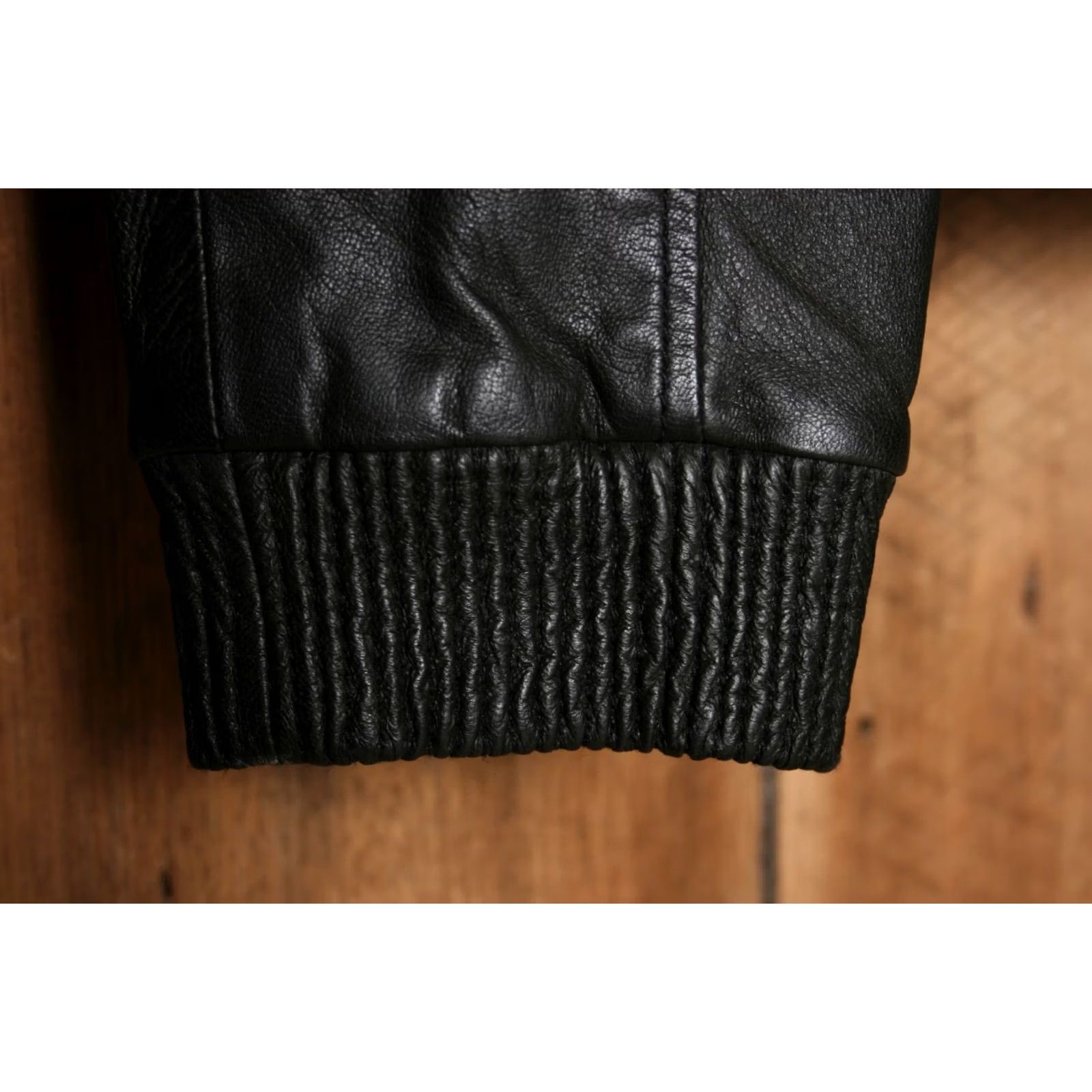 The Territory Ahead VINTAGE Territory Ahead Black Leather Cafe Racer Moto Bomber Jacket Womens Sz. L Size L / US 10 / IT 46 - 5 Thumbnail