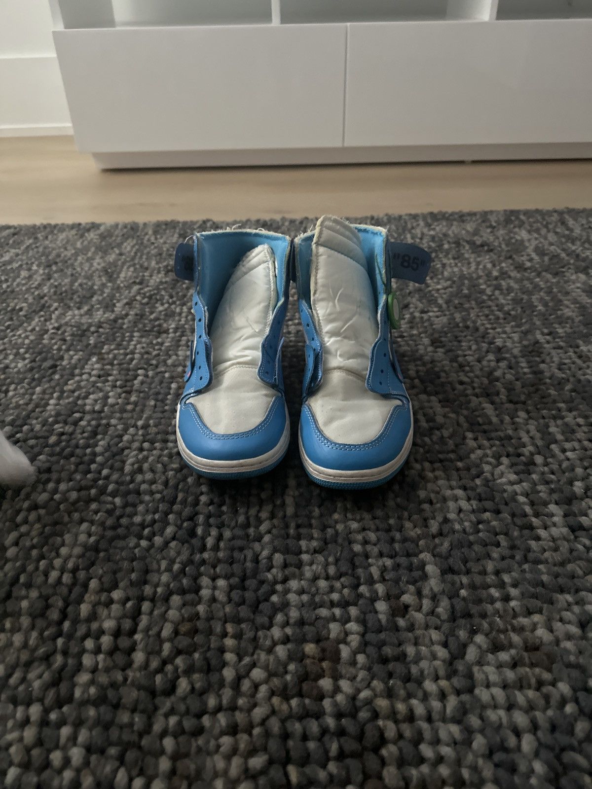 Nike × Off-White Off White Air Jordan 1 UNC Size US 11.5 / EU 44-45 - 3 Thumbnail