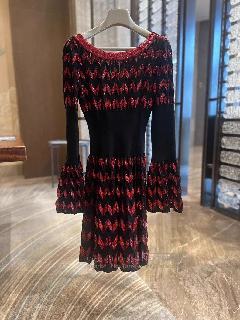 Alaia Alaia Heavy Sequined Dress Size XS / US 0-2 / IT 36-38 - 1 Thumbnail
