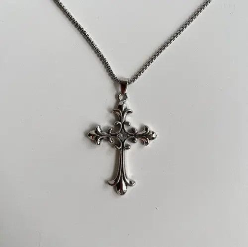 Jewelry Y2K 2000s grunge punk gothic emo cross pendant necklace Size ONE SIZE - 4 Thumbnail