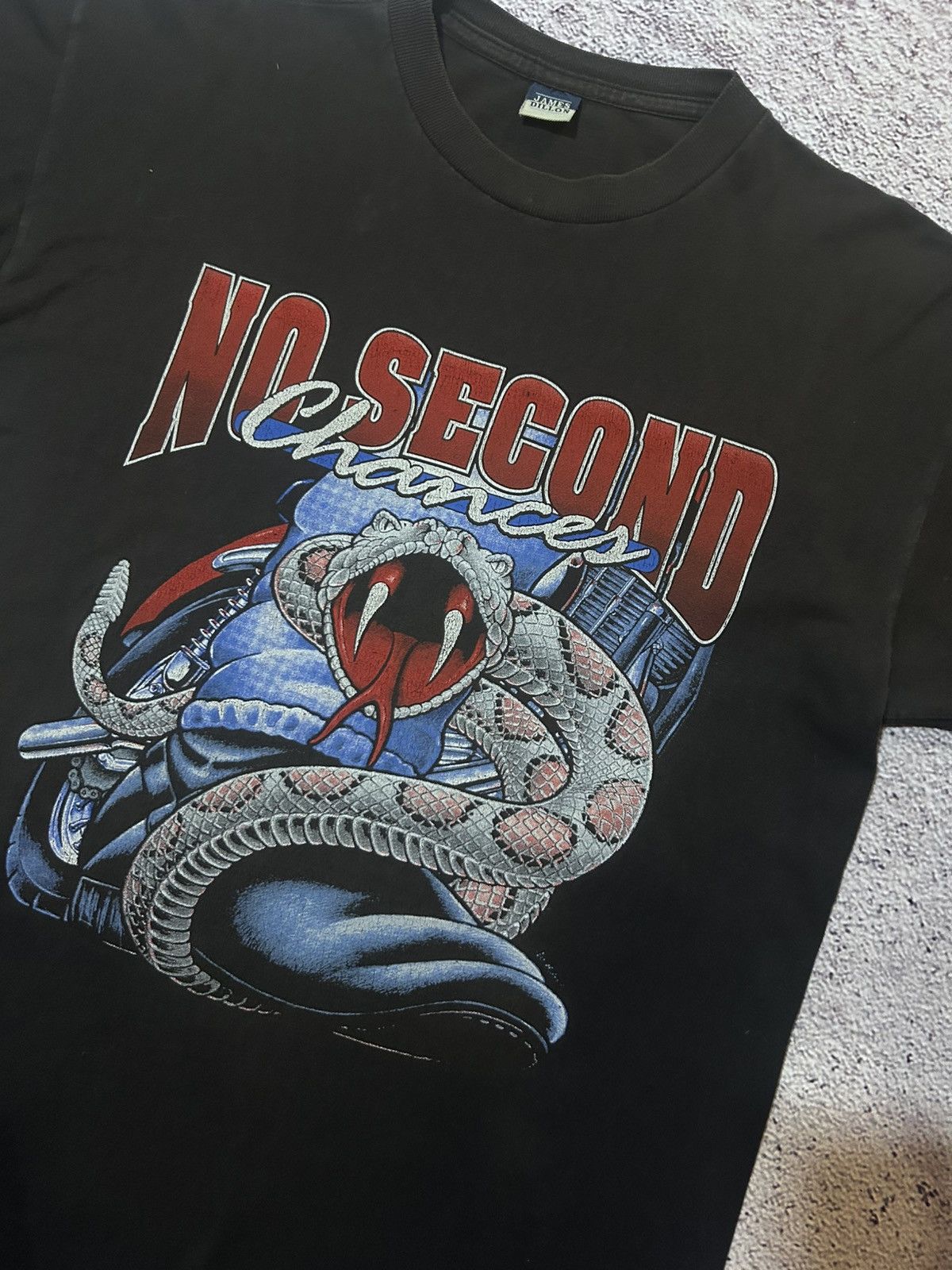 Vintage Vintage No Second Chances Band Tee Black Graphic (1980–90s) Size US M / EU 48-50 / 2 - 5 Thumbnail