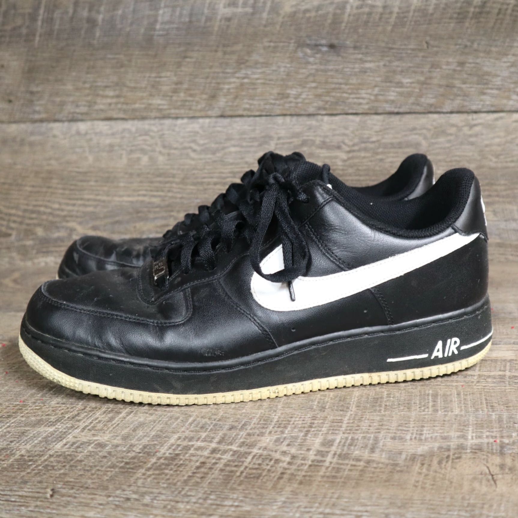 Nike Nike Air Force 1 Low Sneakers Mens Size 12 Black White 488298-008 Size US 12 / EU 45 - 5 Thumbnail