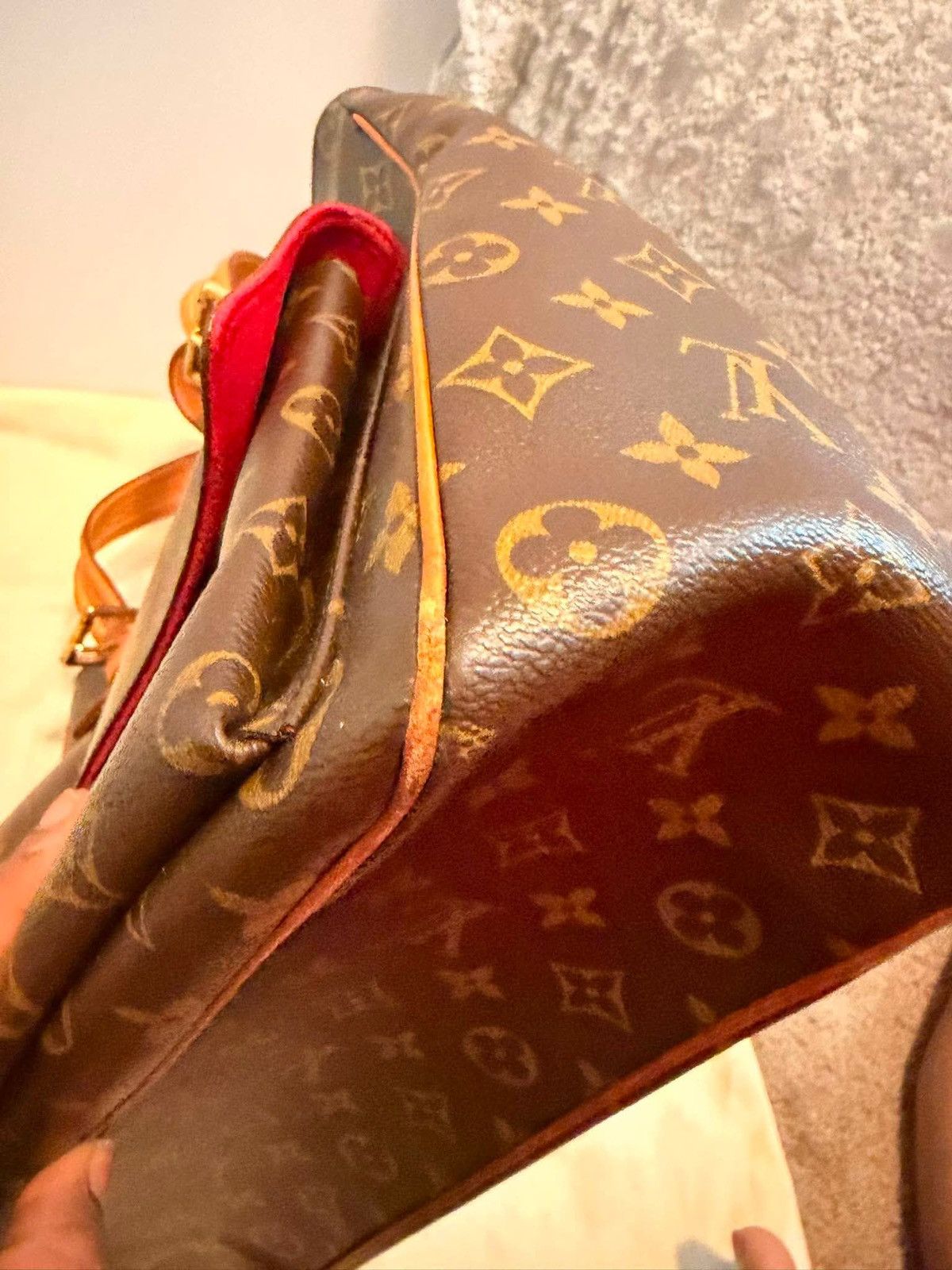 Louis Vuitton Louis Vuitton Multipli-Cité Monogram Bag Size ONE SIZE - 9 Thumbnail