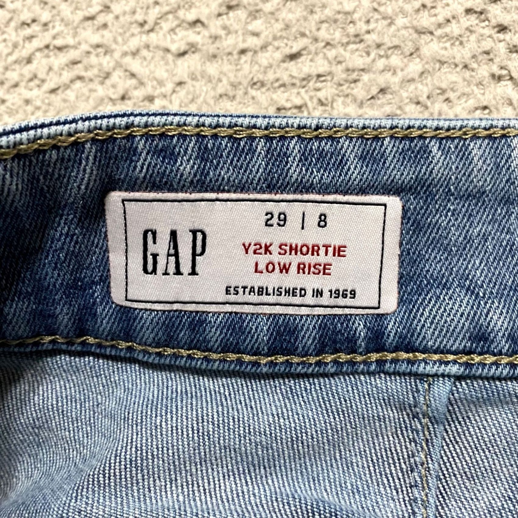 Gap GAP Womens Blue Denim Jean Shorts Size 8 Medium Wash Y2K Low Rise Inseam 2" Size 30" / US 8 / IT 44 - 3 Thumbnail