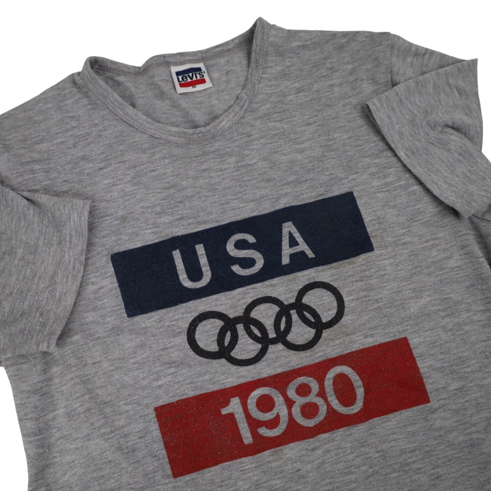 Vintage VINTAGE Levis 1980 USA Olympics Graphic T Shirt Shirt Men M Gray 1980s Mens Size US M / EU 48-50 / 2 - 7 Thumbnail