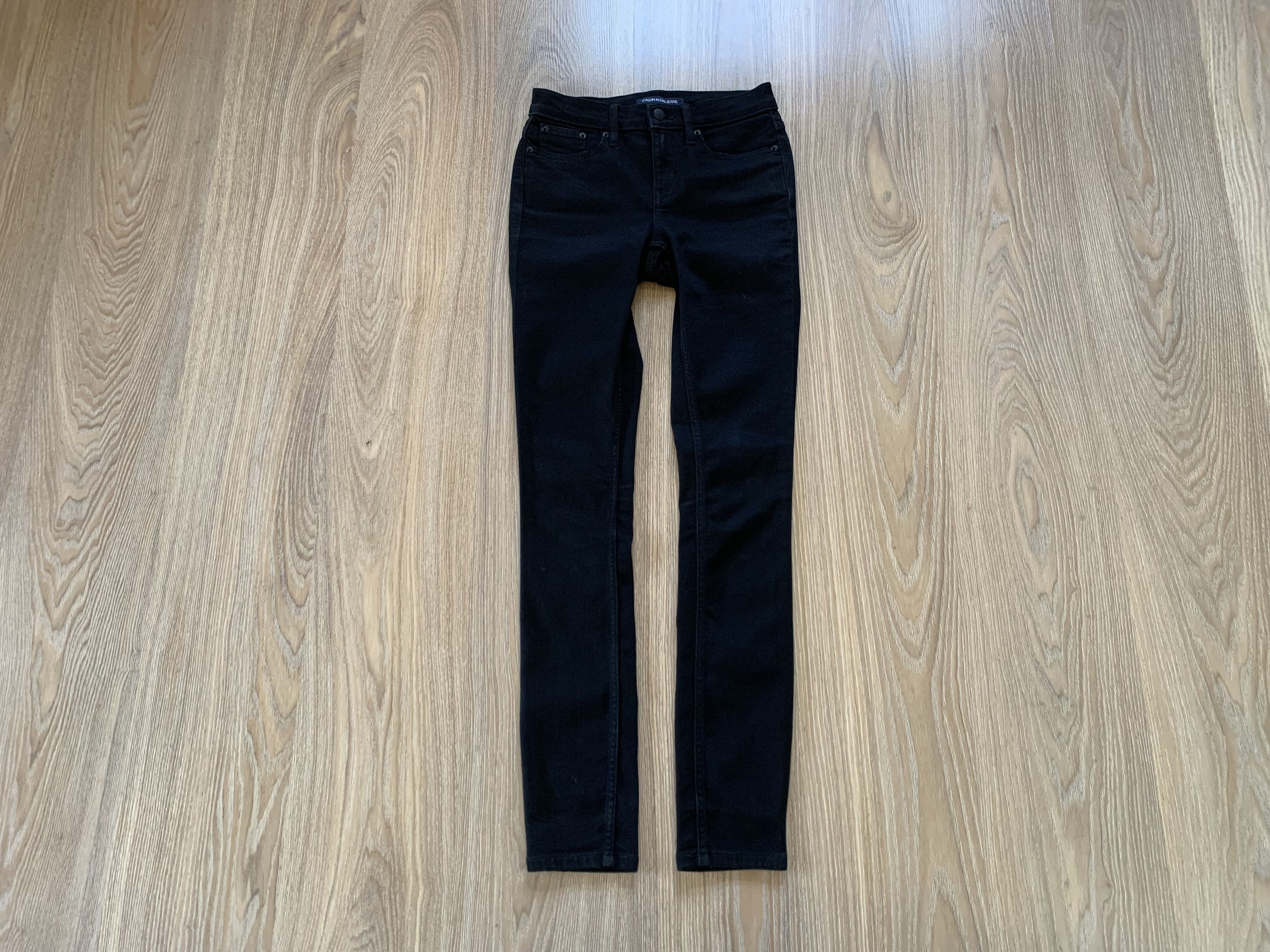 Calvin Klein Calvin Klein Black Skinny Jeans Size 25" / US 0 / IT 36 - 1 Thumbnail