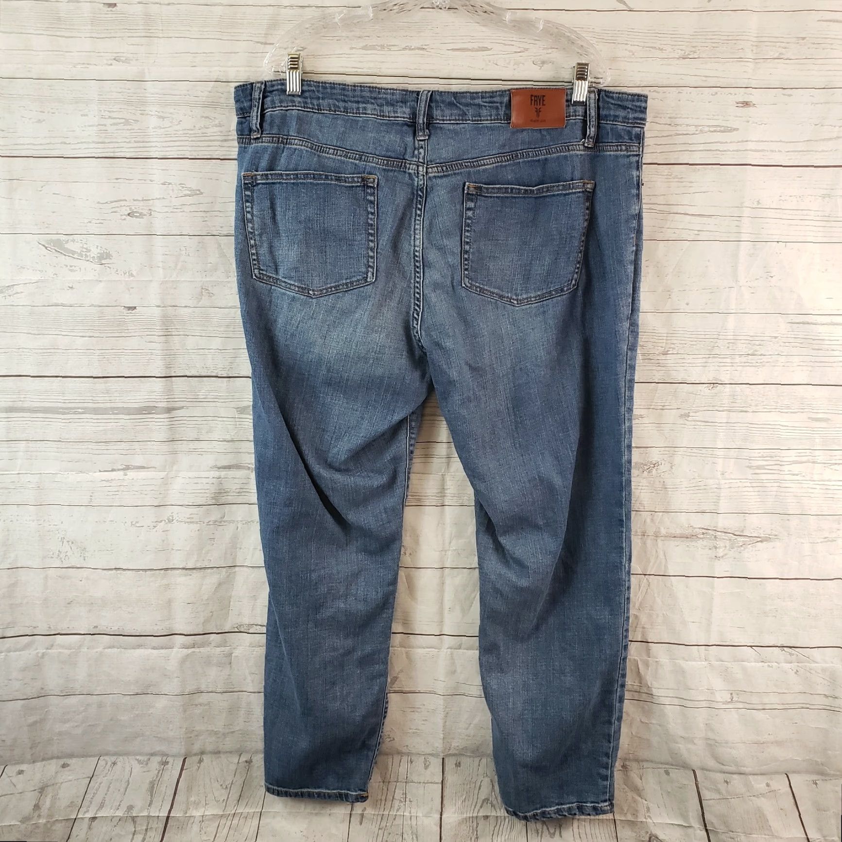 Frye Frye Jeans Womens Size 14 Blue High Rise Cotton Blend Denim 28.5 Inseam Womens Jeans Boyfriend Rise 11" Regular Pattern Solid Zip Vintage N/A Size 36" / US 14 / IT 50 - 3 Thumbnail