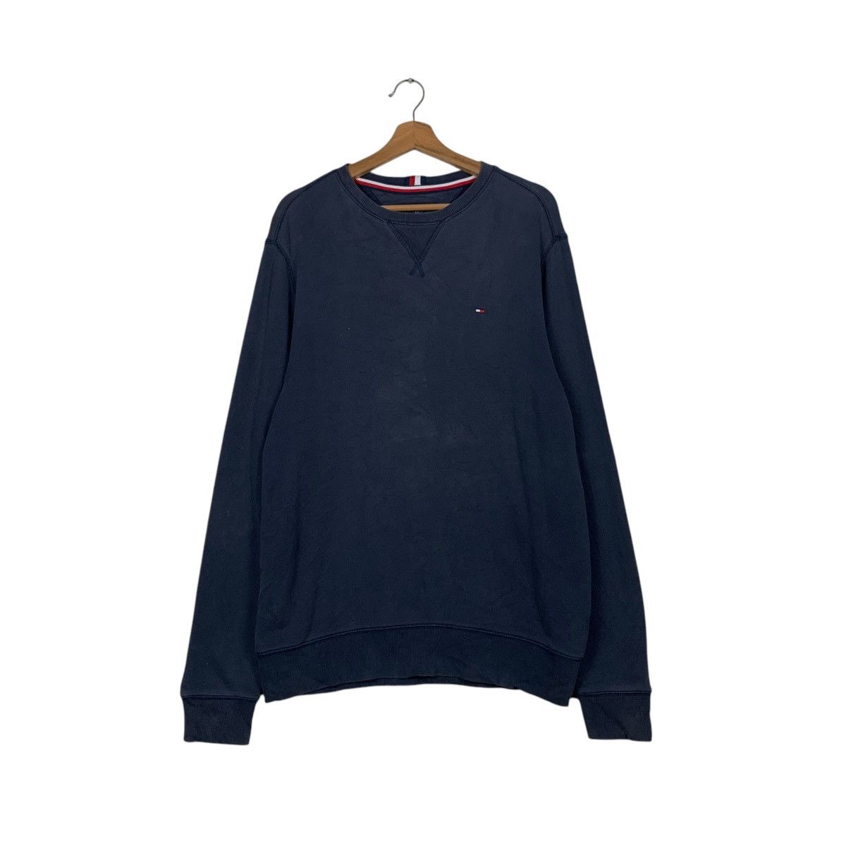Tommy Hilfiger TOMMY HILFIGER Small Logo Crewneck Sweatshirt #2402-C108 Size US L / EU 52-54 / 3 - 1 Thumbnail