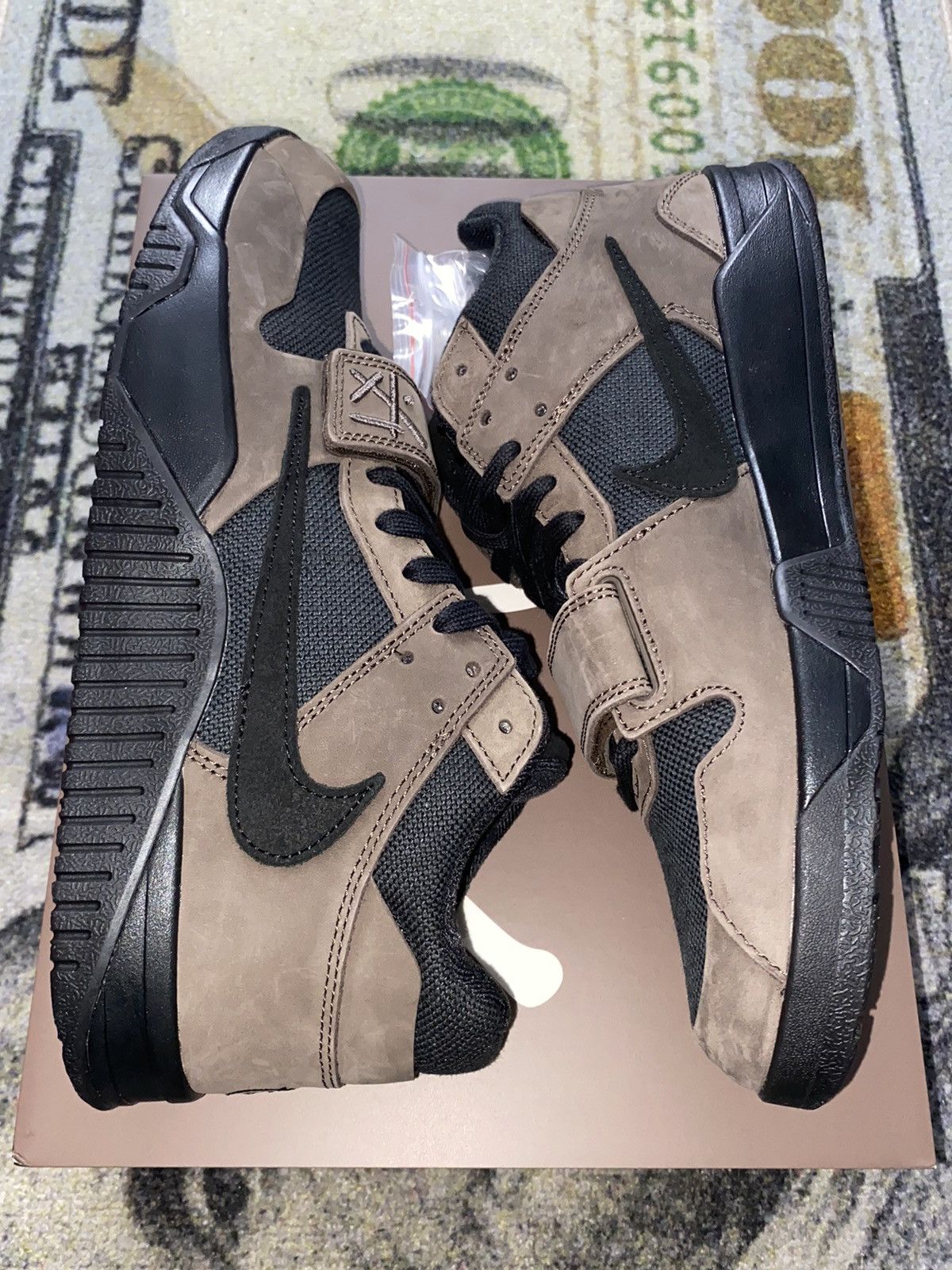 Jordan Brand × Nike × Travis Scott Jordan Jumpman Jack TR Travis Scott Dark Mocha Size US 11.5 / EU 44-45 - 1 Thumbnail