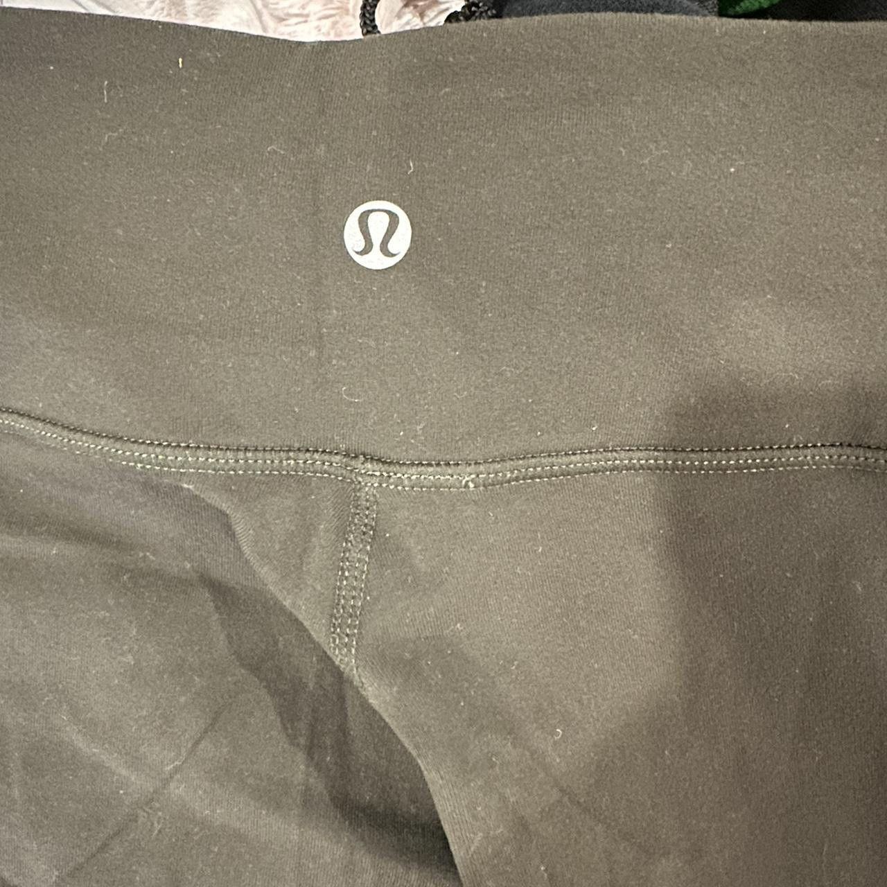 Lululemon Lululemon Dark Green Leggings Size 25" / US 0 / IT 36 - 2 Thumbnail