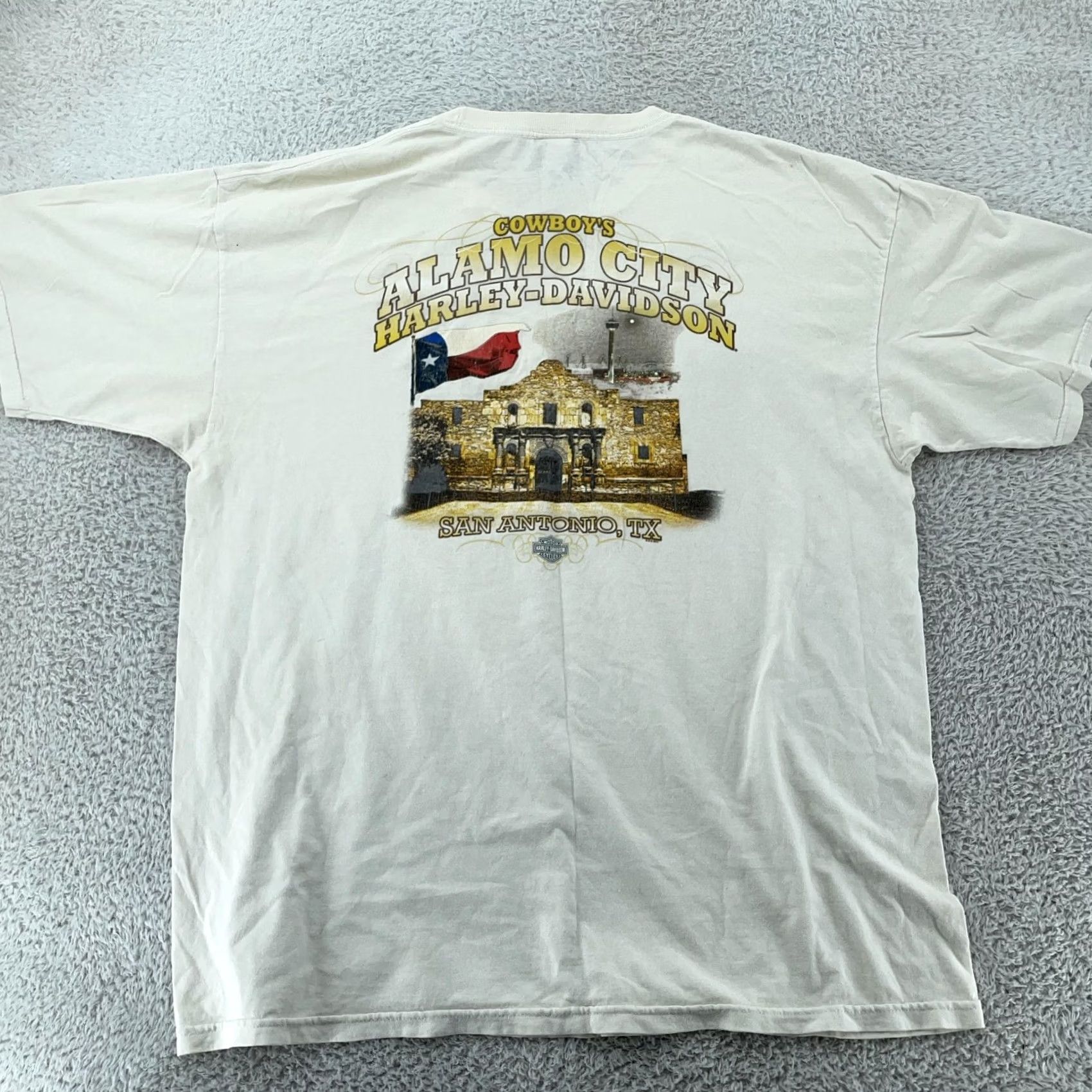 Harley Davidson Harley-Davidson Eagle Alamo City San Antonio Texas T-Shirt XL White Short Sleeve Crew Neck Mens Graphic Print 100% Cotton Vintage No? Size US XL / EU 56 / 4 - 7 Thumbnail