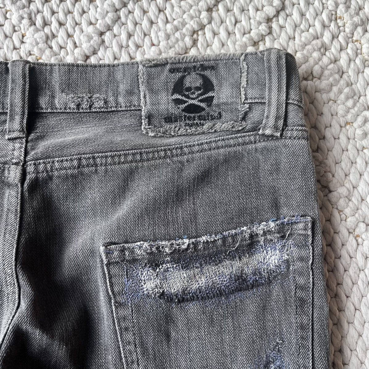 Mastermind Japan Mastermind Japan AW11 swarovski encrusted skull patch denim Size US 34 / EU 50 - 6 Thumbnail