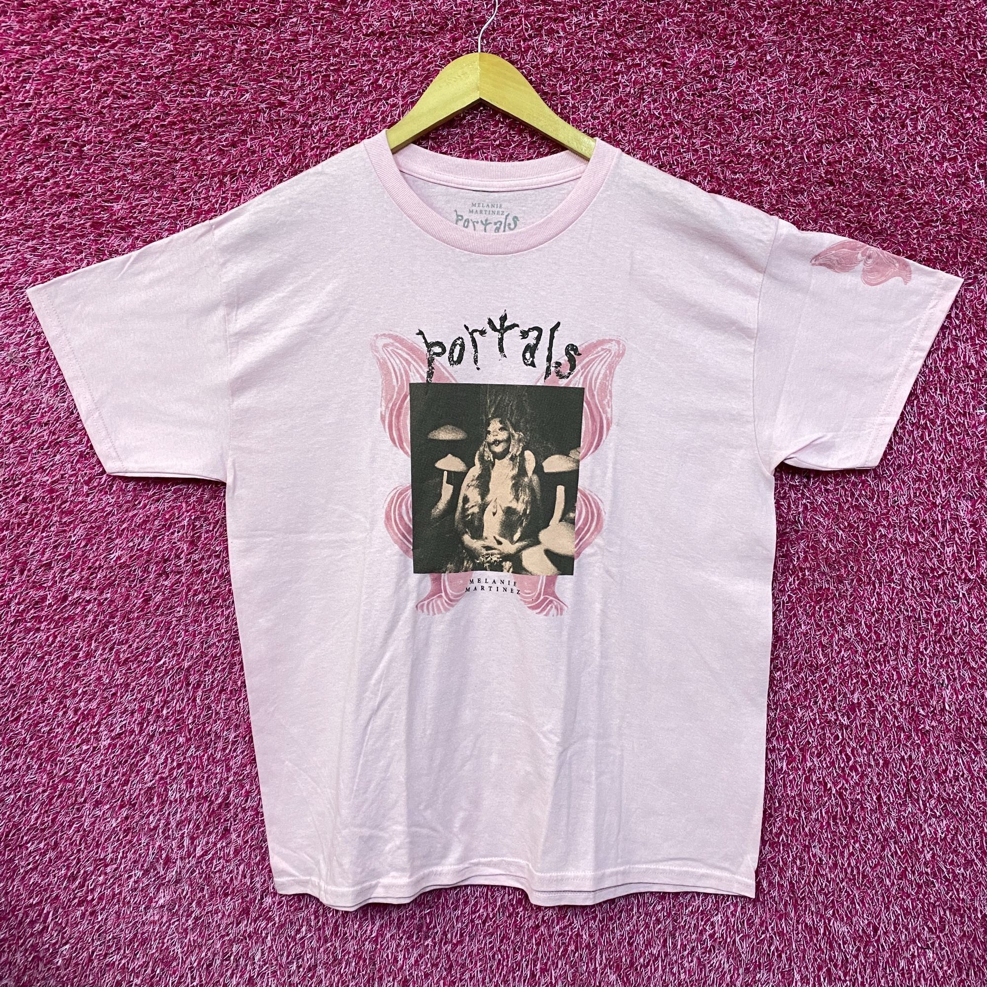 Other Melanie Martinez Portals Popstar Tshirt size XL Size US XL / EU 56 / 4 - 1 Thumbnail