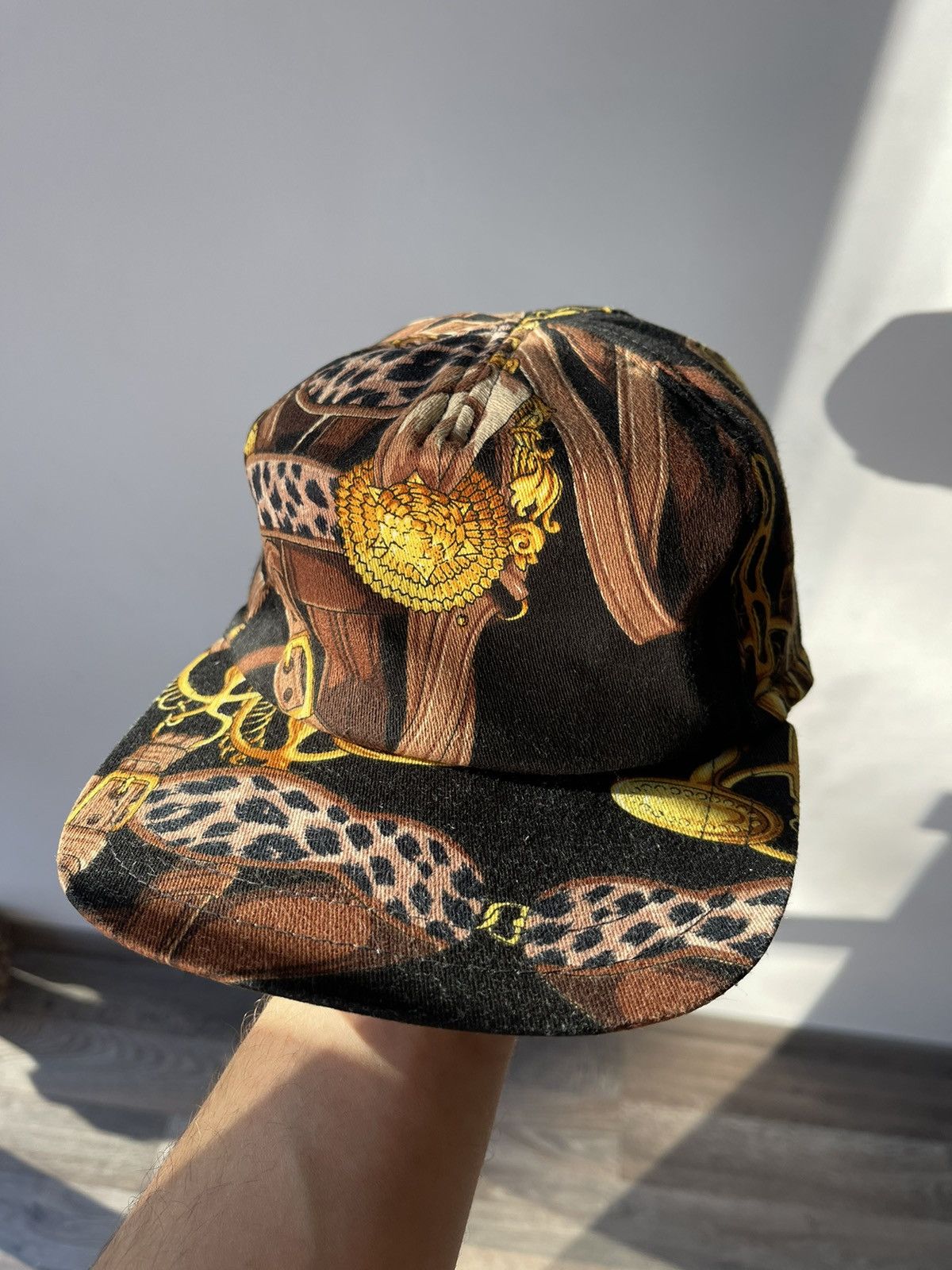 Japanese Brand × Versace Vintage cap laurel hat made in italy Size ONE SIZE - 2 Thumbnail