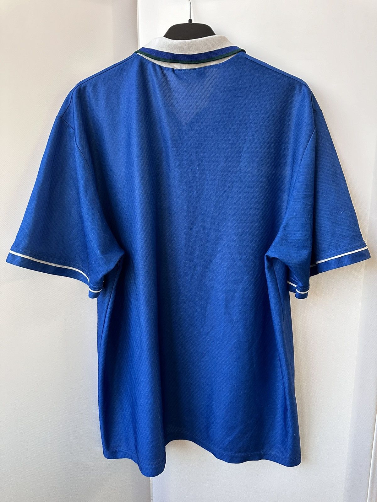 Umbro Vintage umbro Brazil soccer jersey away 1994 blue rare L Size US L / EU 52-54 / 3 - 10 Thumbnail