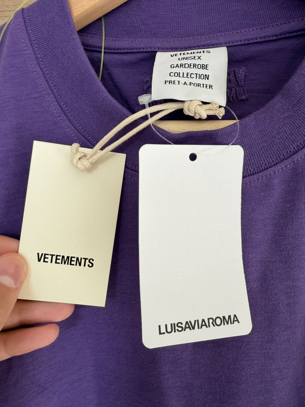 Vetements Vetements Logo T-shirt Purple Size US XS / EU 42 / 0 - 7 Thumbnail