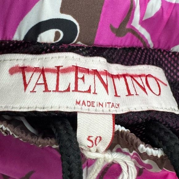 Valentino Valentino Garavani Men’s Bandana-Print Logo Nylon Swim Short Size US 34 / EU 50 - 3 Thumbnail