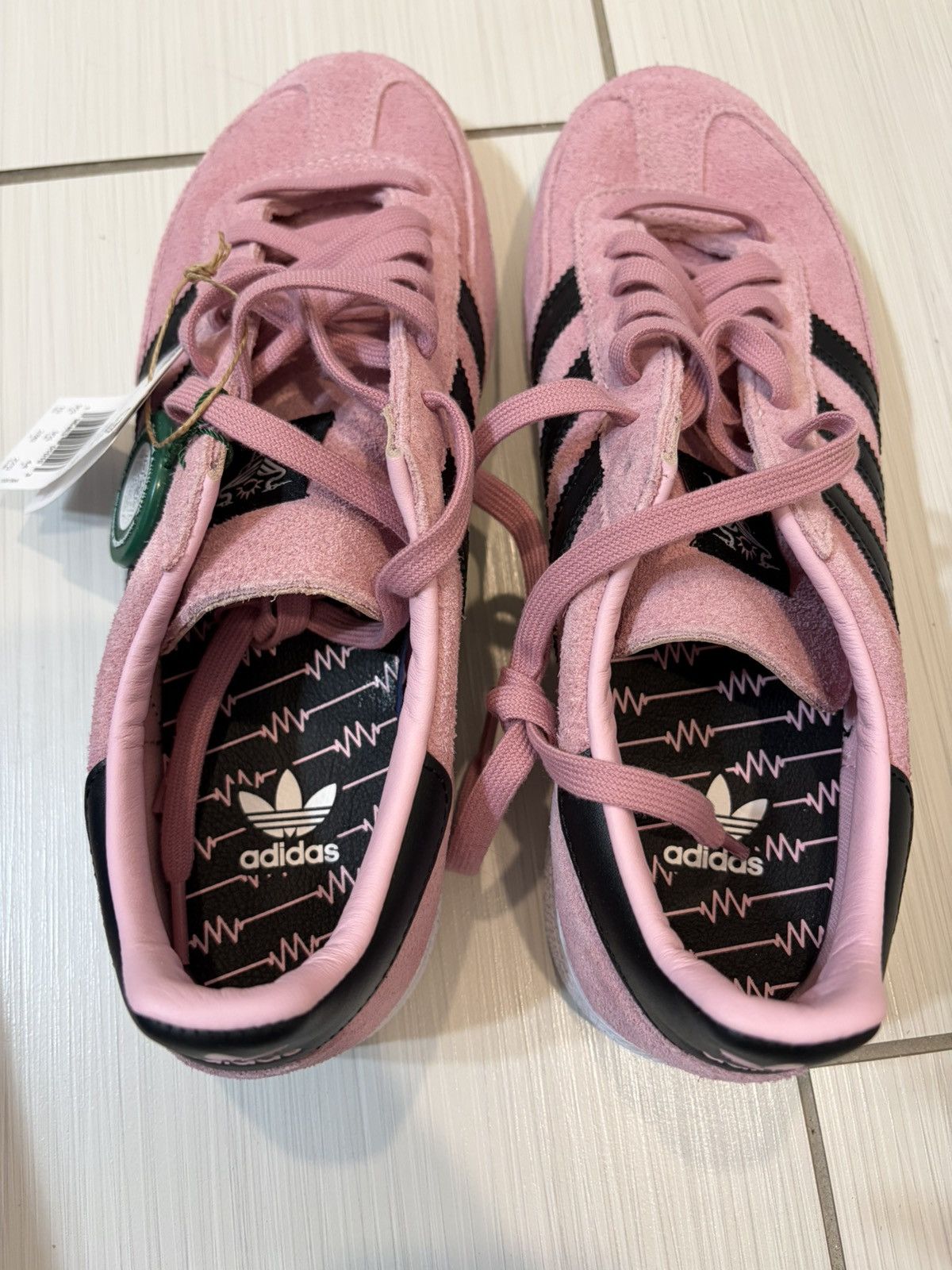 Adidas New in Box Handball Spezial Inter Miami CF pink sneaker Size US 10 / EU 43 - 4 Thumbnail