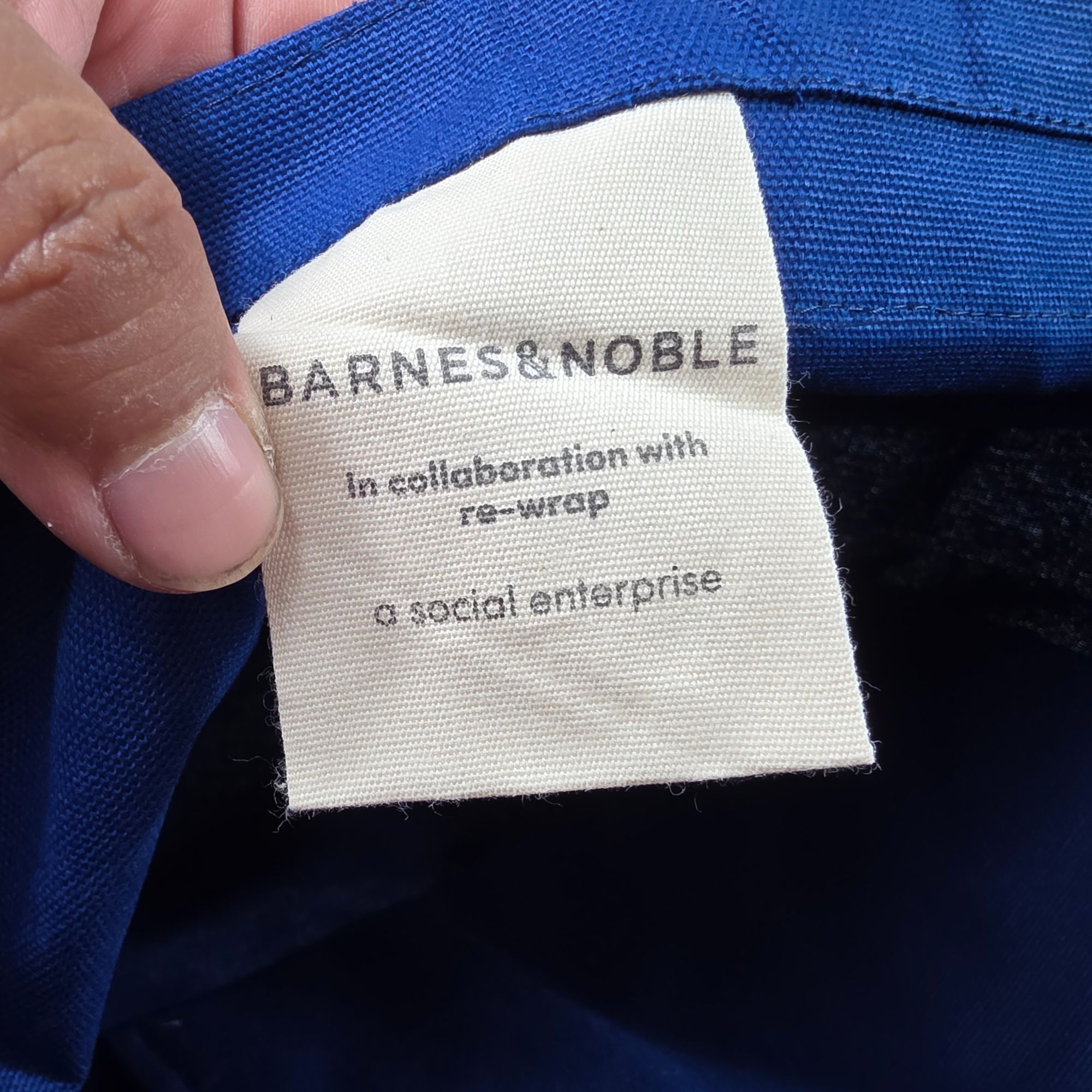 Other Barnes & Noble A Bag Of Books Tote Organic Cotton Fair Trade Size ONE SIZE - 4 Thumbnail