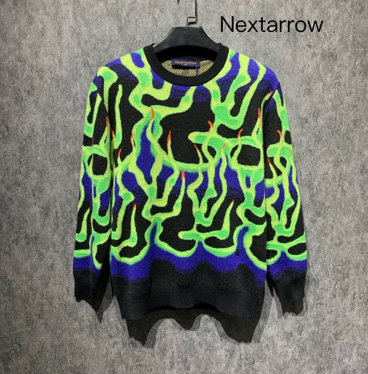 Louis Vuitton LOUIS VUITTON Flame knitted sweater2412-Nextarrow Size US M / EU 48-50 / 2 - 1 Thumbnail