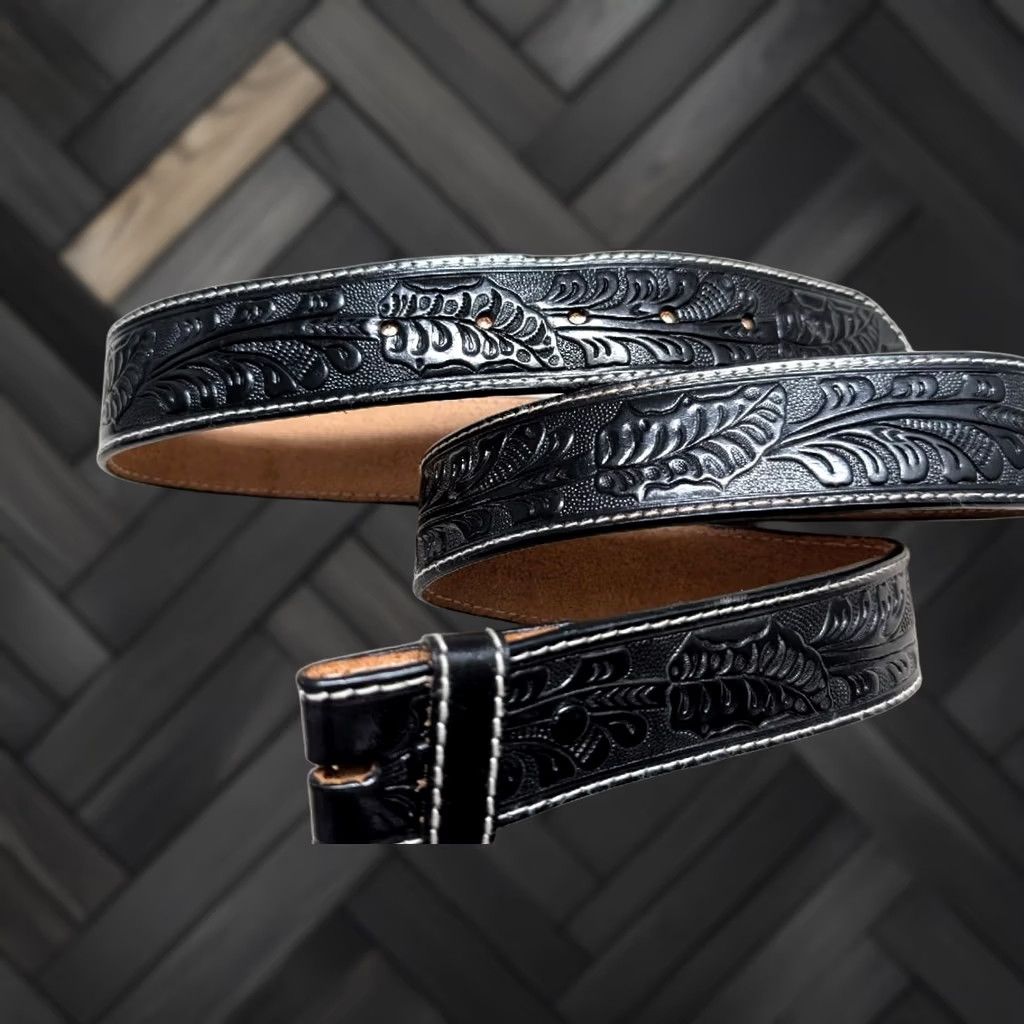 Vintage VINTAGE WESTERN belt COWBOY rodeo black leather buckle TOOLED size 40 Y2K Men Size 40 - 1 Thumbnail