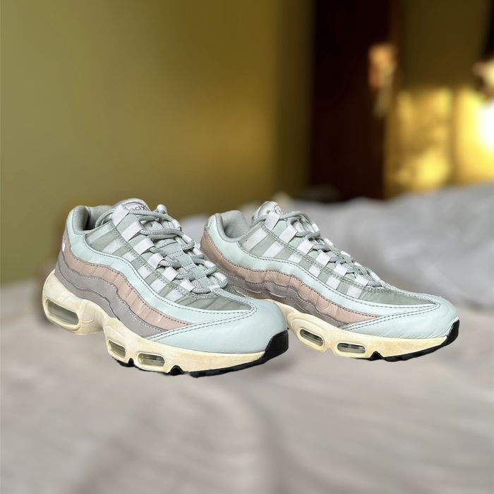 Air max hot sale 95 moon