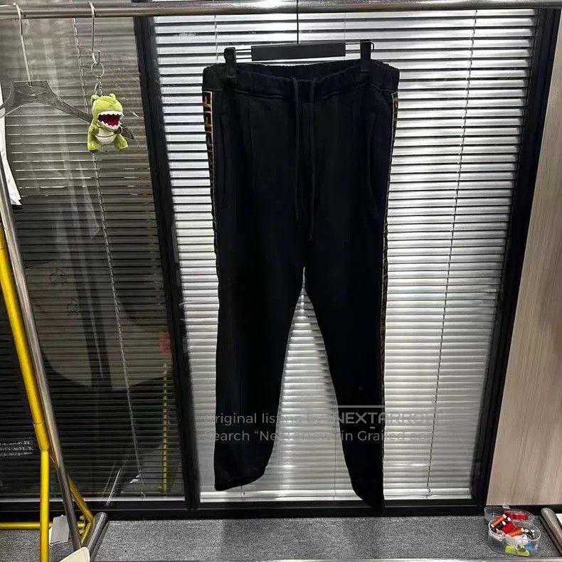 Fendi Fendi Almost New Striped Sweatpants - Special Discount Size US 34 / EU 50 - 1 Thumbnail