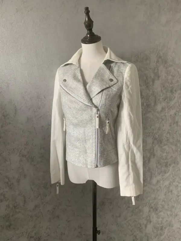 Burberry Burberry Women's White Cotton-Blend Jacket Size M / US 6-8 / IT 42-44 - 1 Thumbnail
